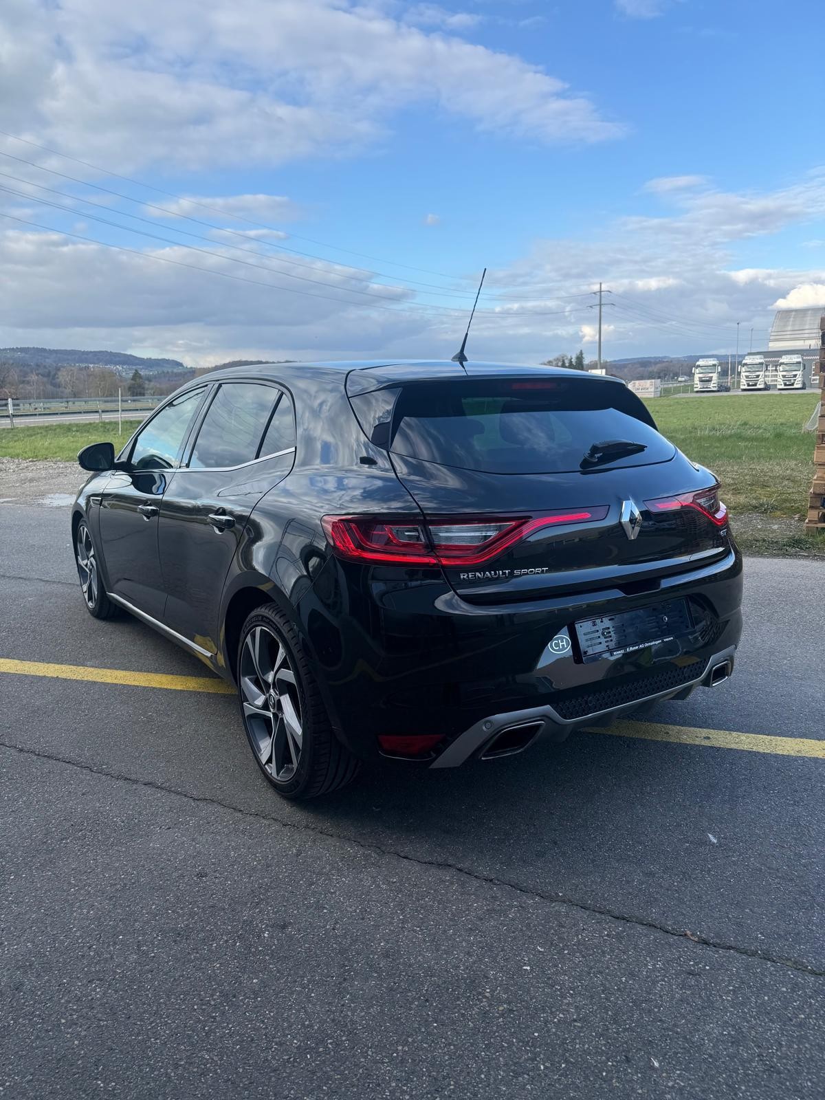 RENAULT Mégane 1.6 16V Turbo GT EDC-image-6