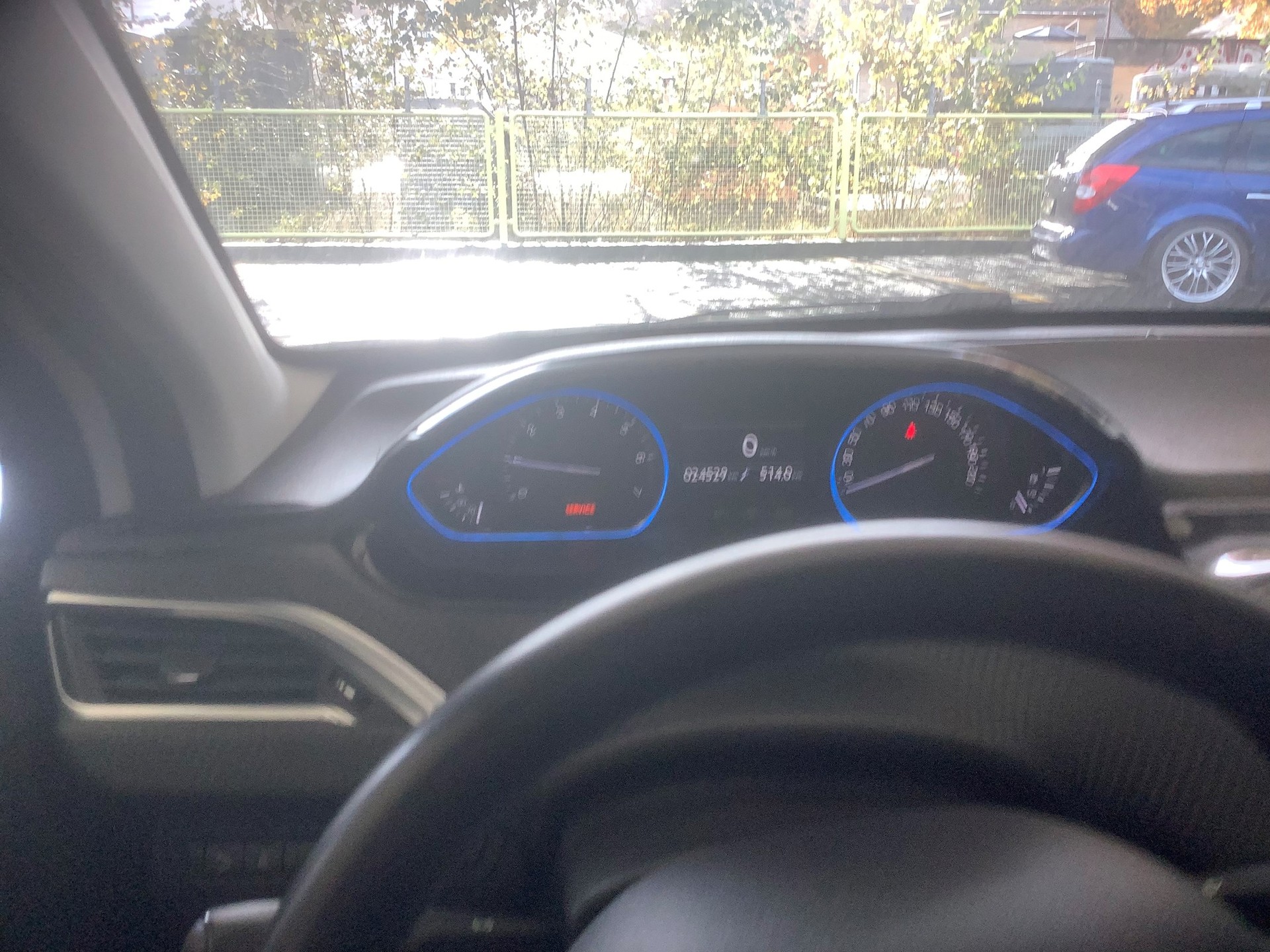 PEUGEOT 2008 1.6 VTI Allure-image-15