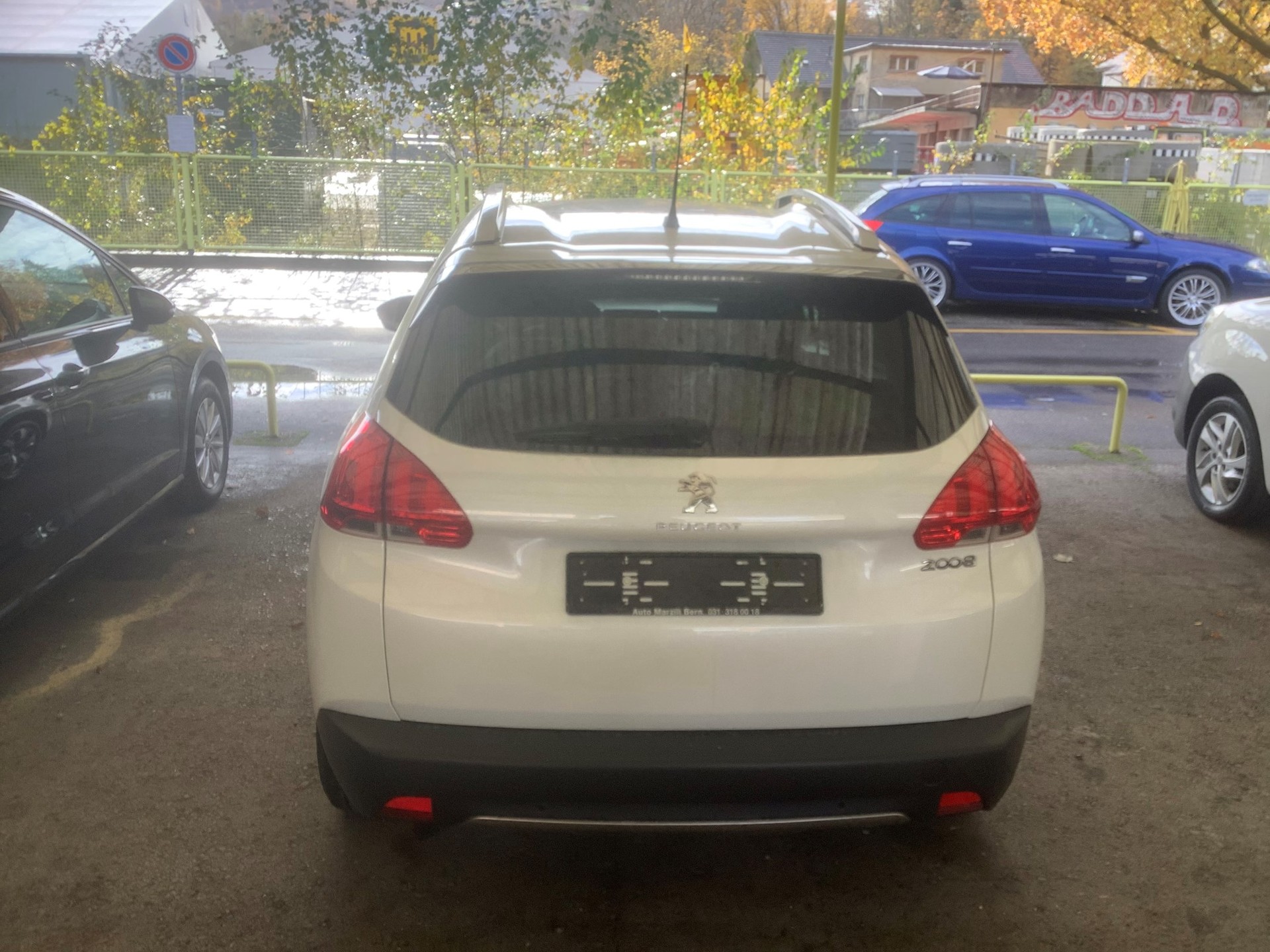 PEUGEOT 2008 1.6 VTI Allure-image-4