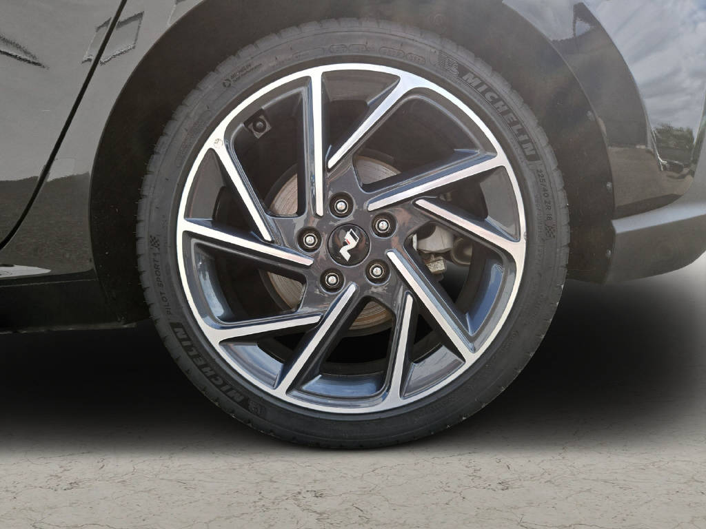HYUNDAI i30 1.5 T-GDi N-Line-showroom-element-3