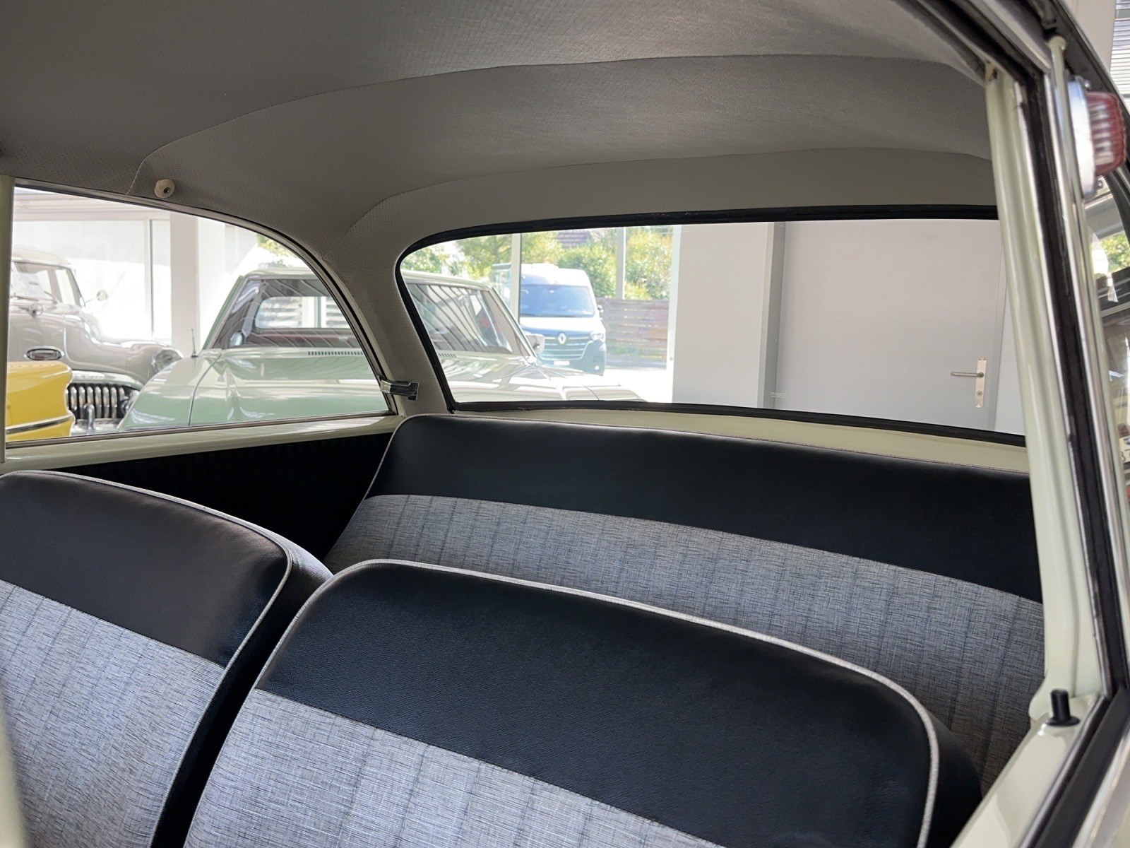 OPEL REKORD 1700-image-11