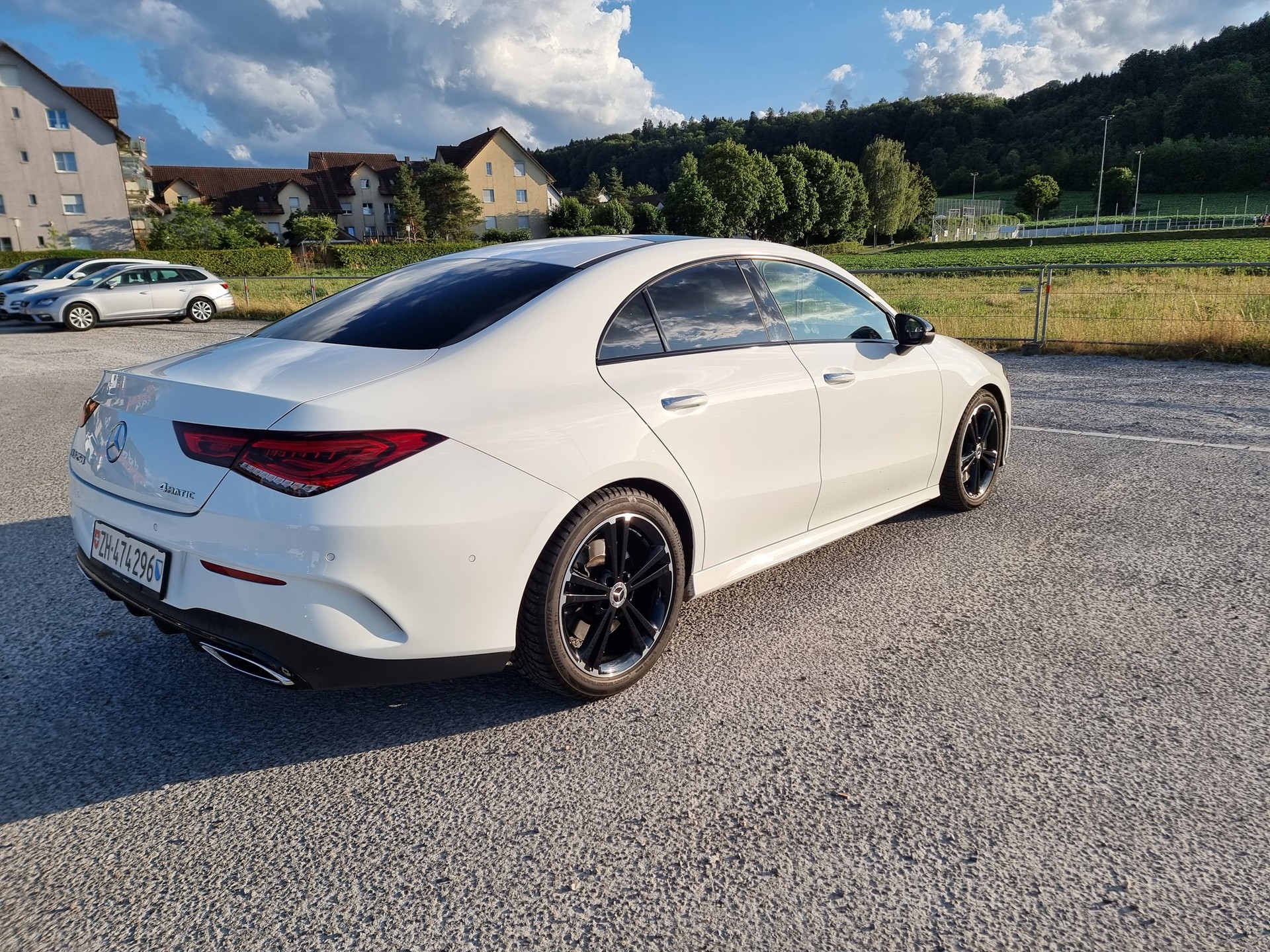 MERCEDES-BENZ CLA 250 4Matic AMG Line 7G-DCT-image-4