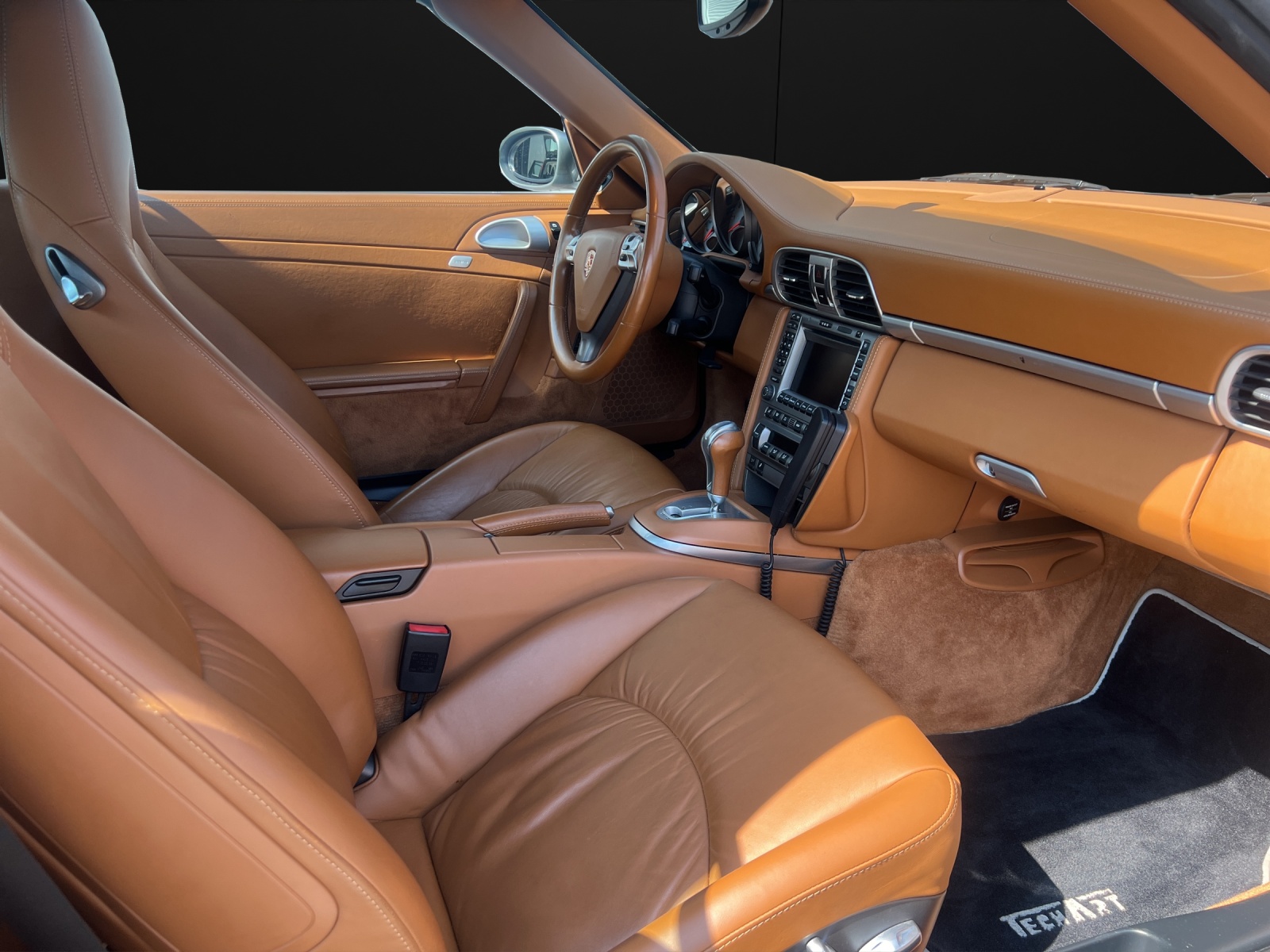PORSCHE 911 Cabrio Carrera 4S TECHART-image-12
