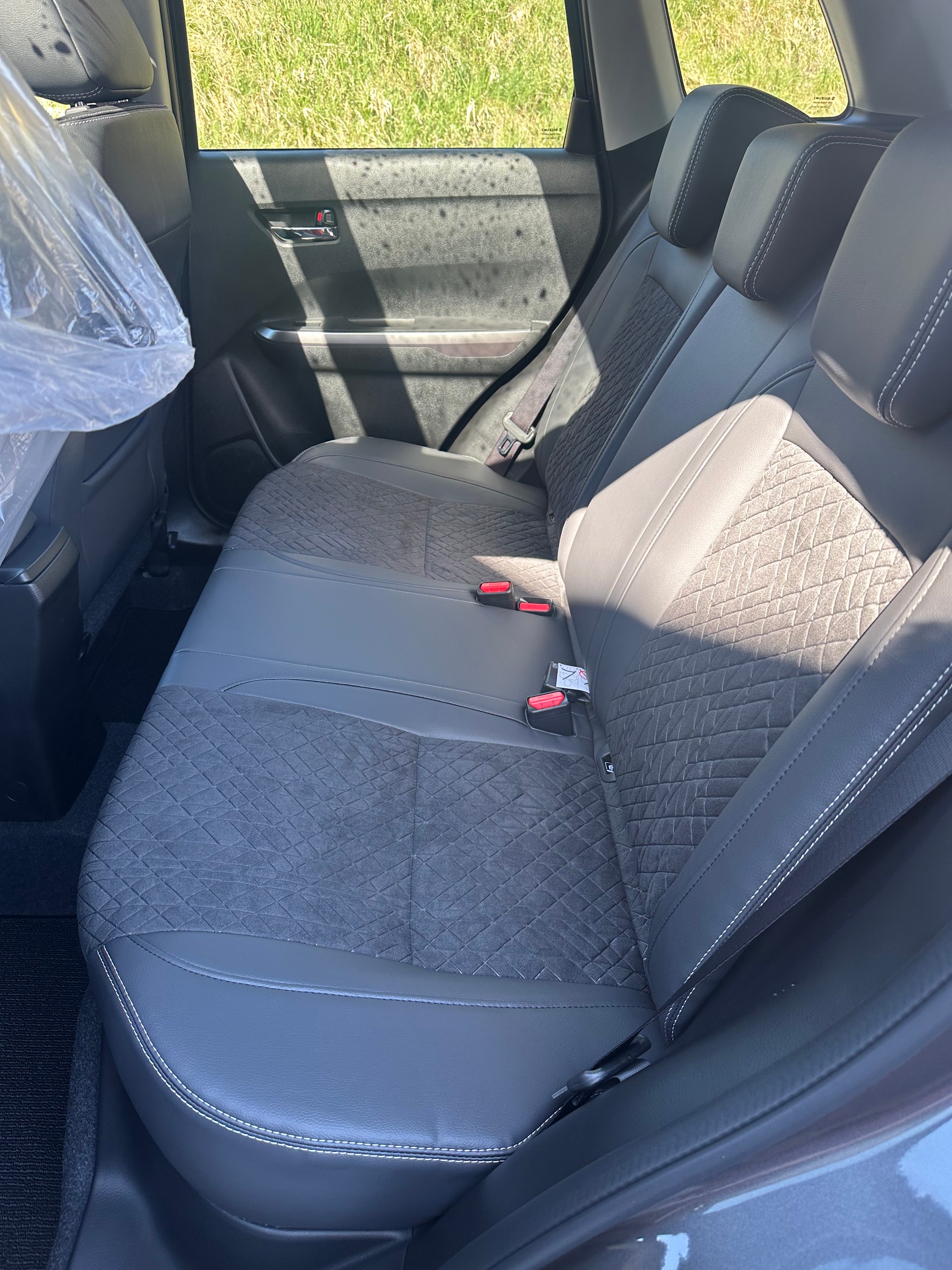 SUZUKI Vitara 1.5 Hybrid Compact Top 4x4 AGS-image-8