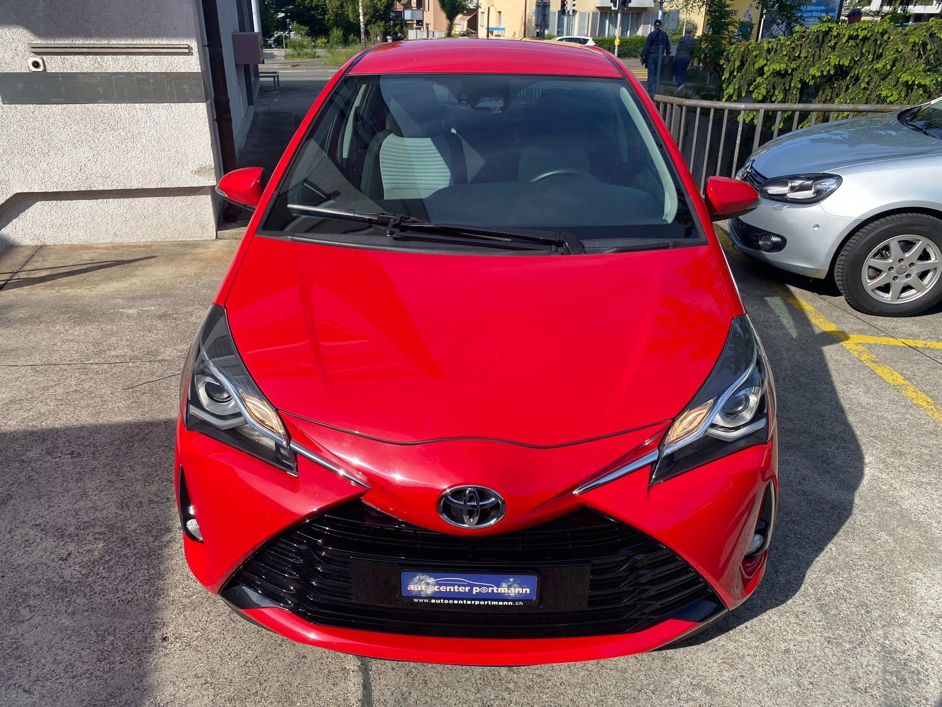 TOYOTA Yaris 1.0 Active-image-6