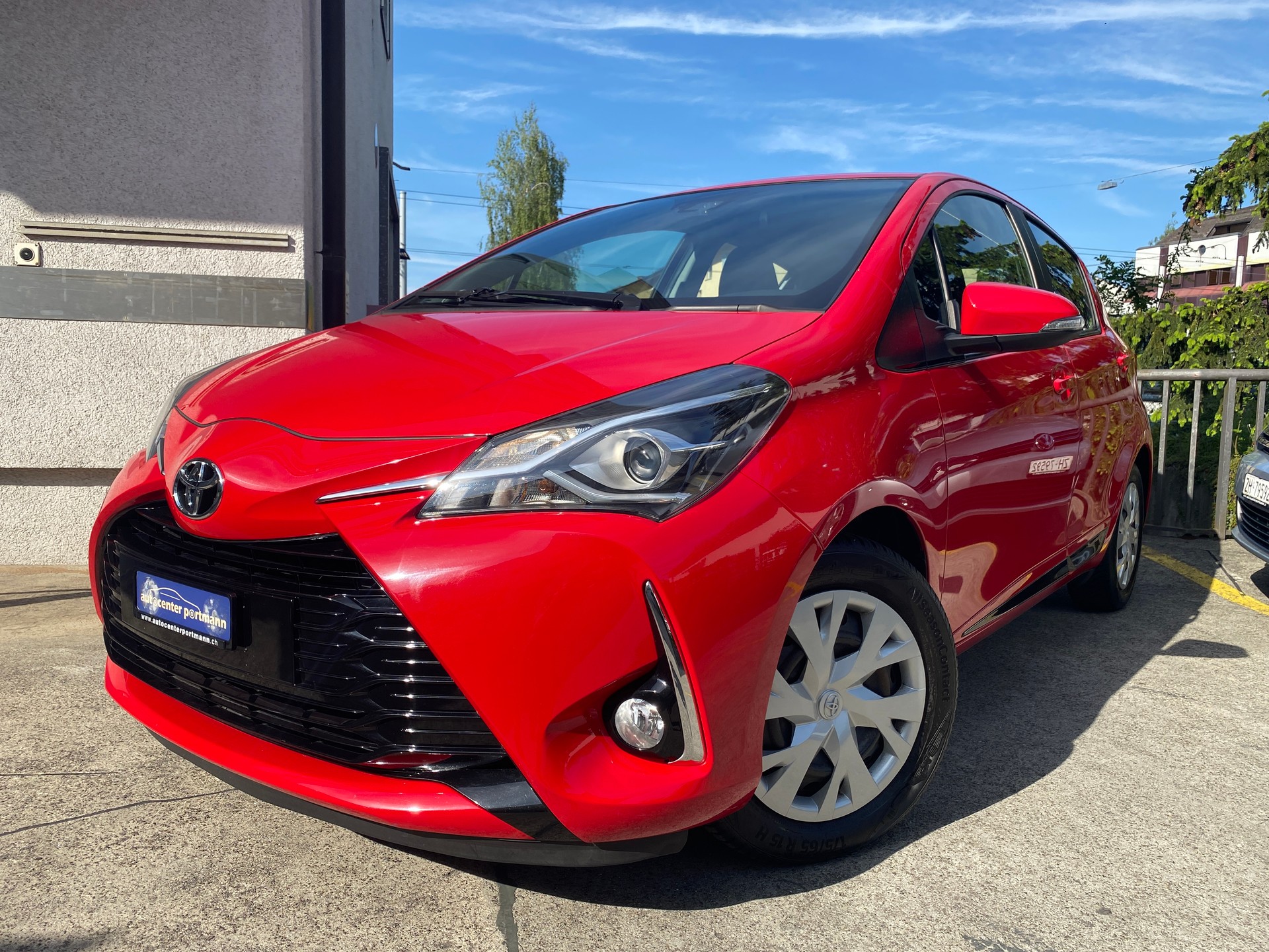 TOYOTA Yaris 1.0 Active