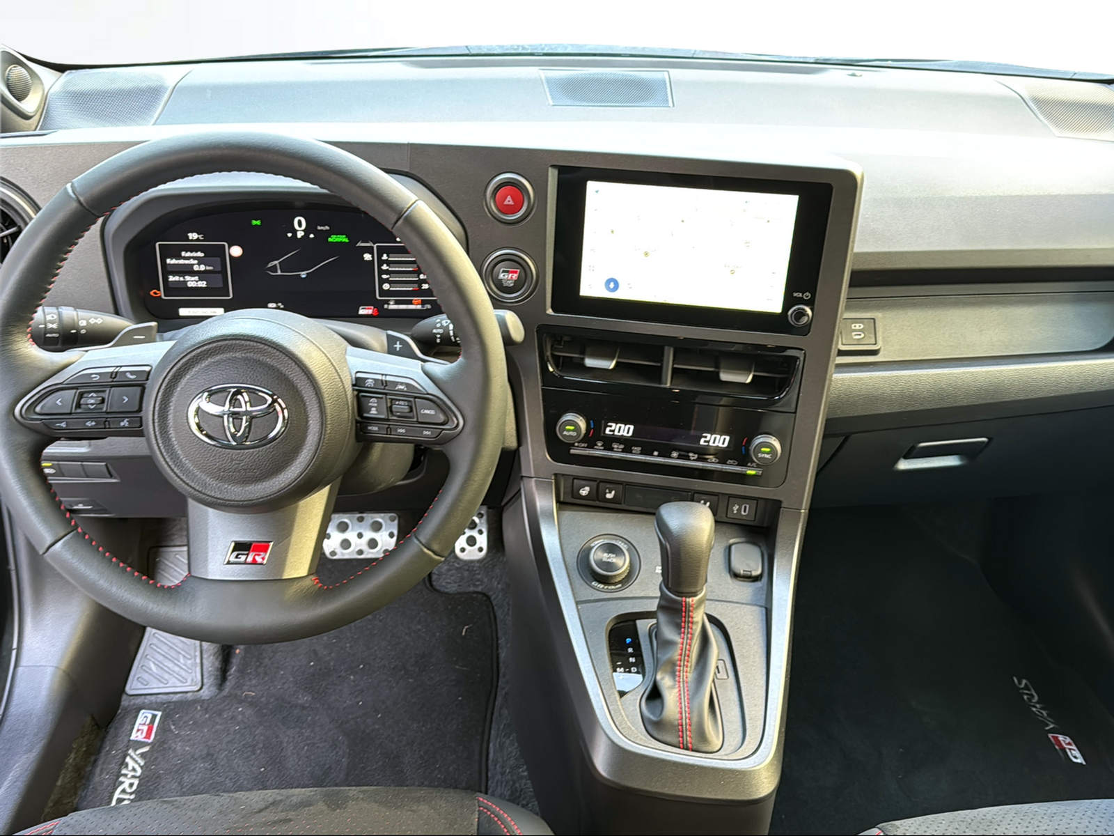 TOYOTA GR Yaris 1.6 Turbo Sport 4x4-image-11