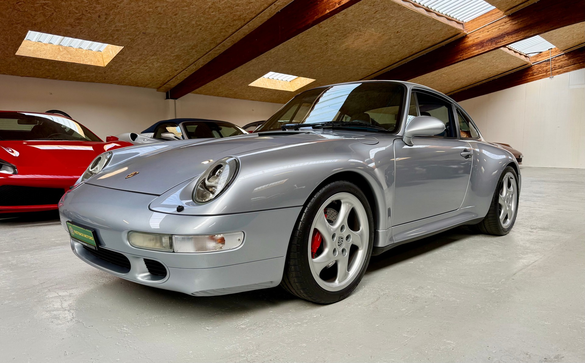 PORSCHE Carrera 4S-image-0
