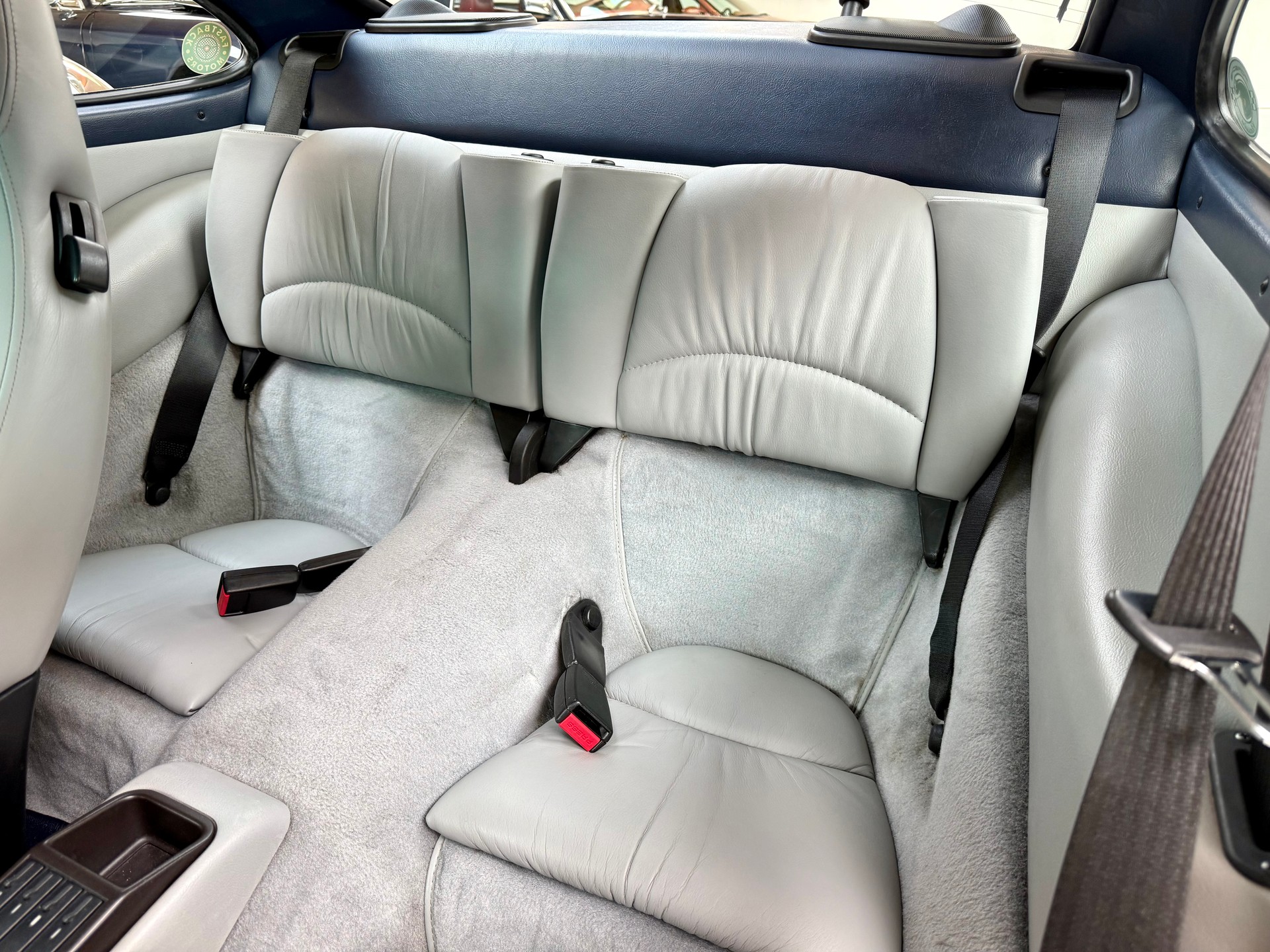 PORSCHE Carrera 4S-image-11