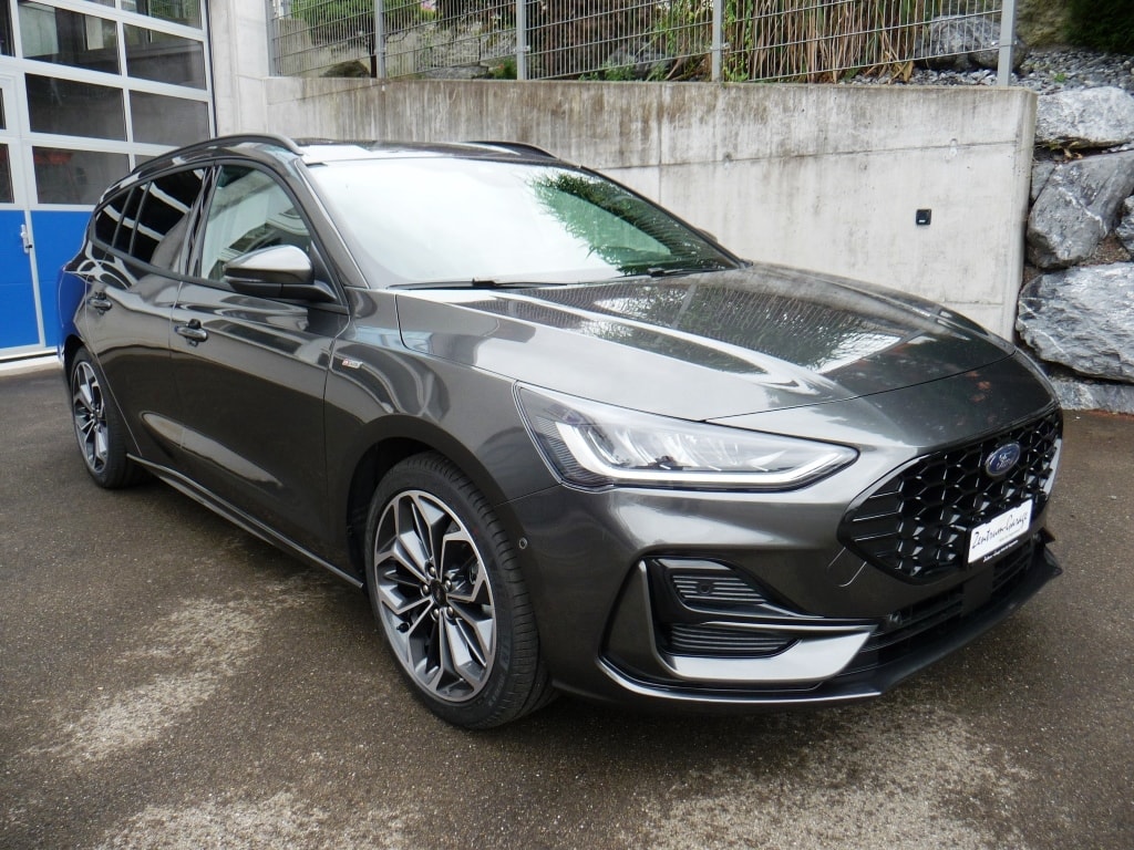 FORD Focus 1.0 MHEV ST-Line X (Kombi)