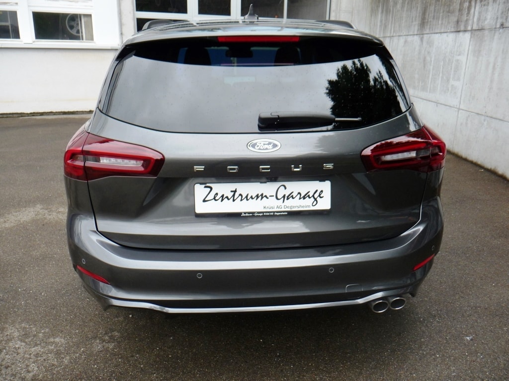FORD Focus 1.0 MHEV ST-Line X Automat mit Anhängekupplung-image-3