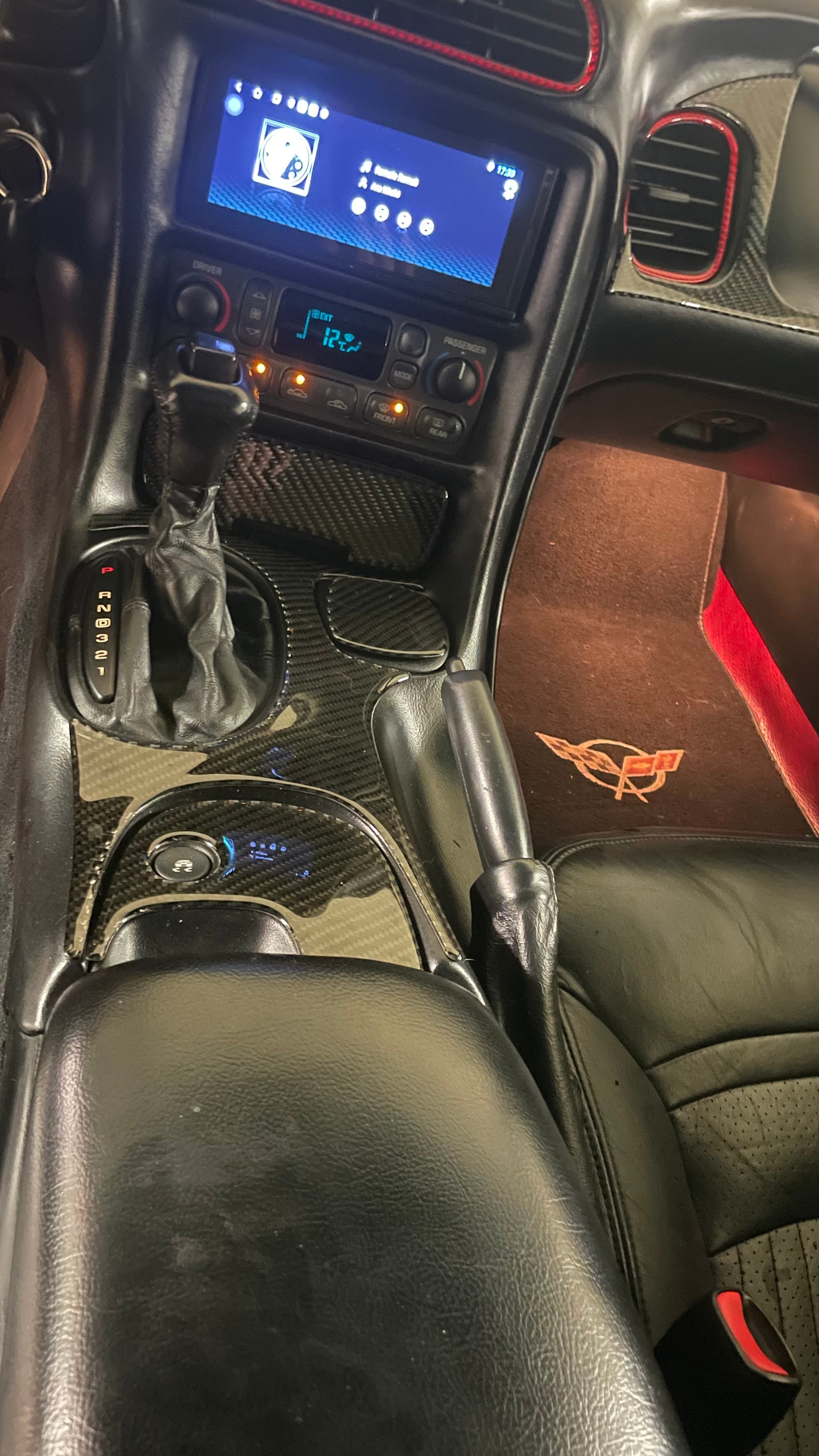 CHEVROLET CORVETTE-image-11