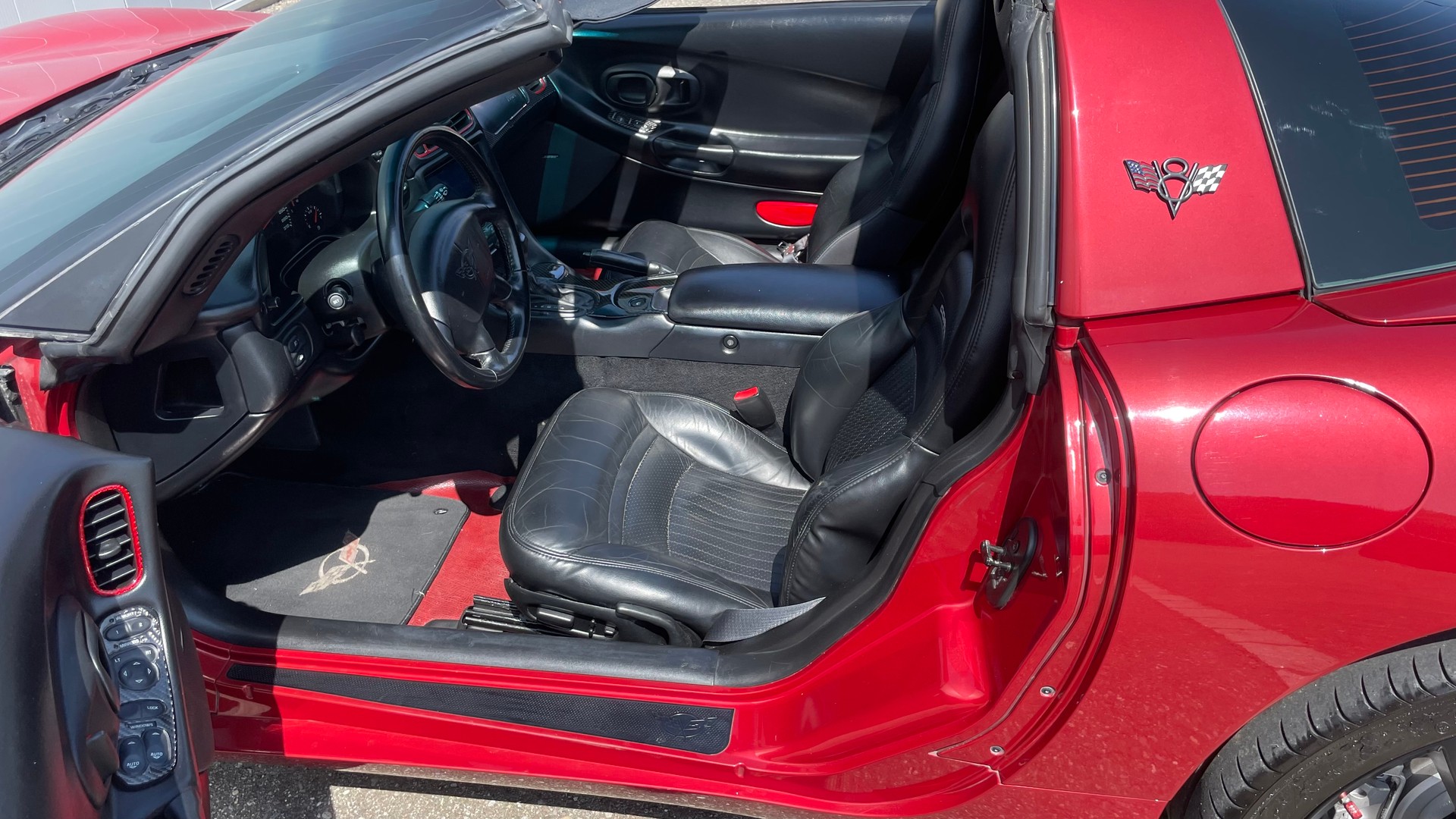 CHEVROLET CORVETTE-image-15