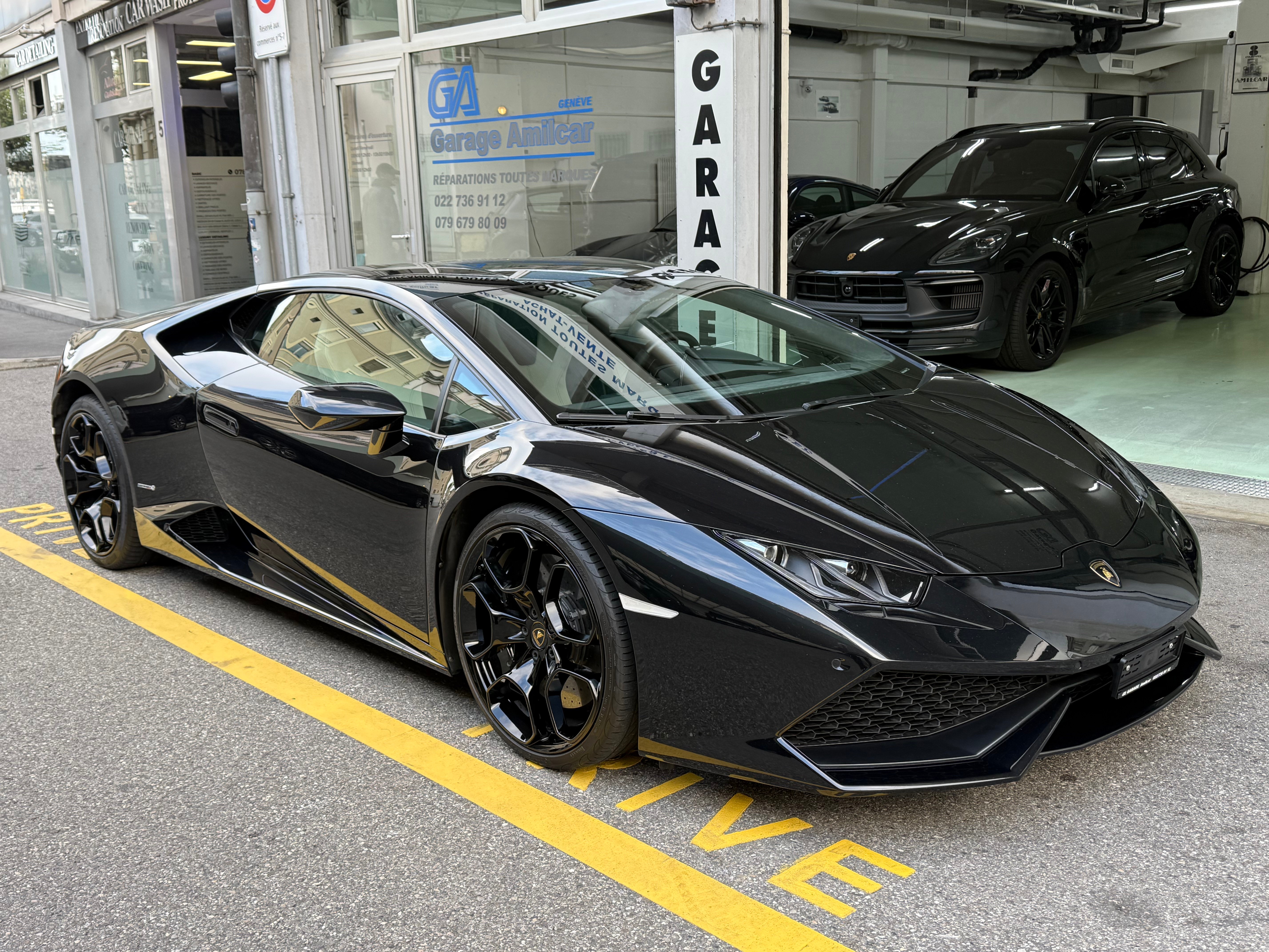 Car photo