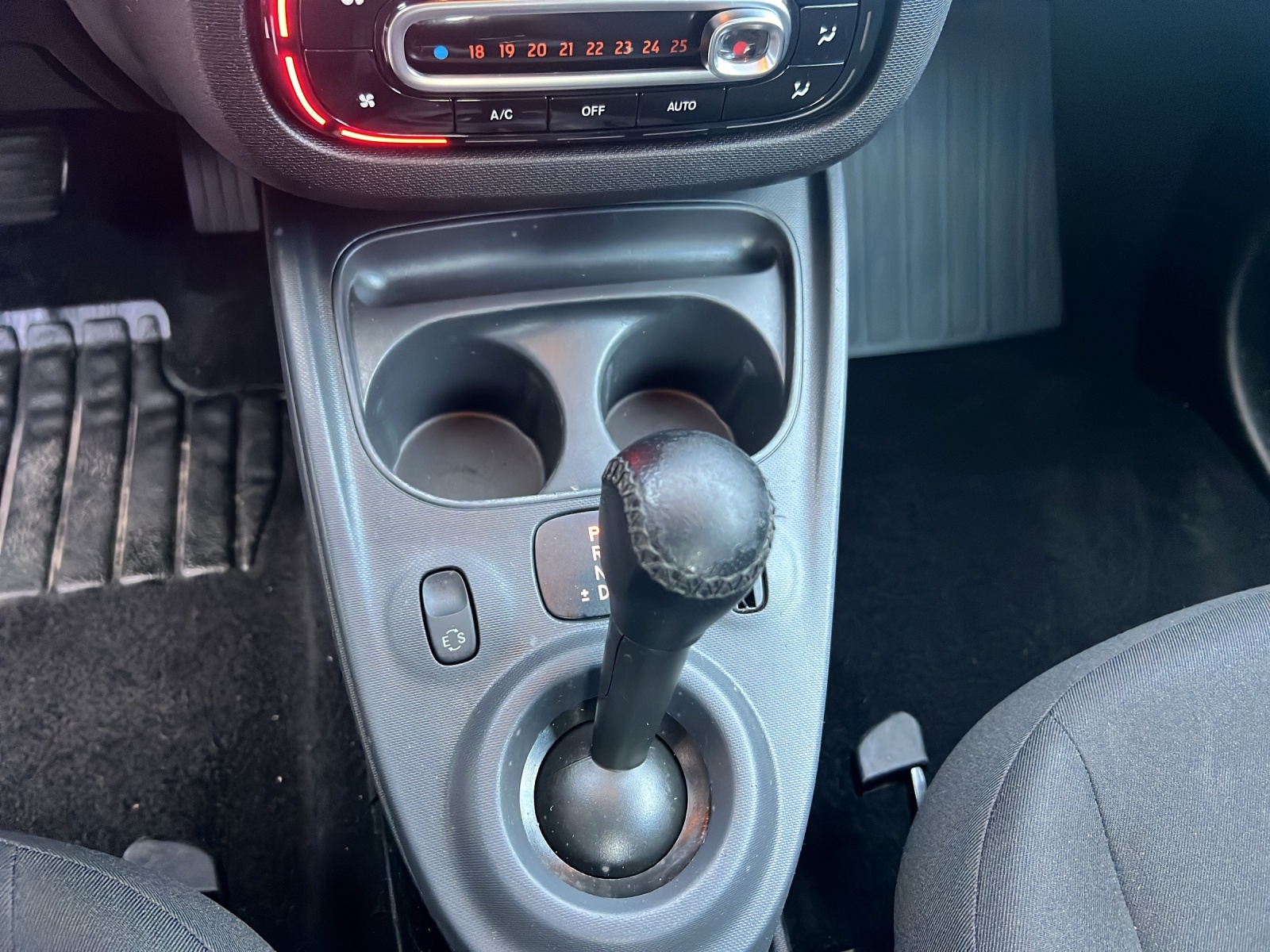 SMART fortwo cityjoy-image-21