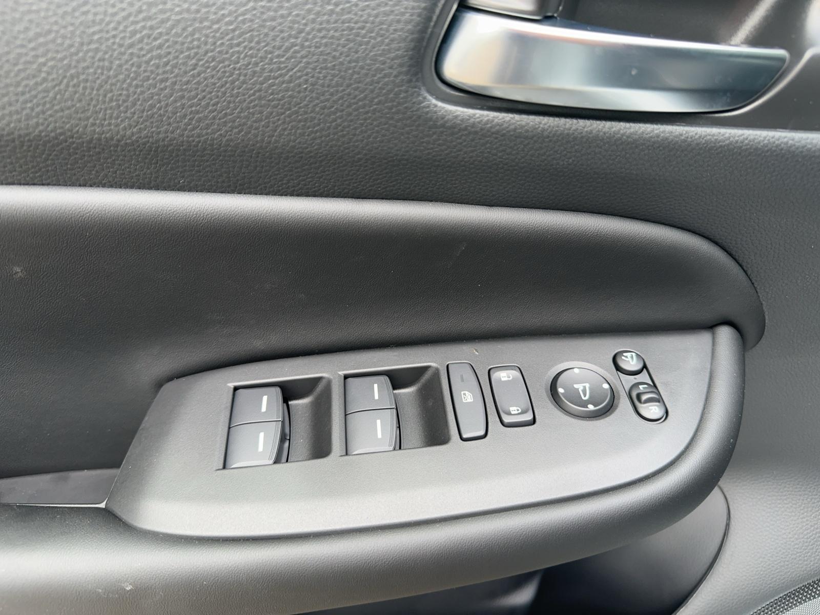 HONDA Jazz 1.5 i-MMD Crosstar Advance-image-17