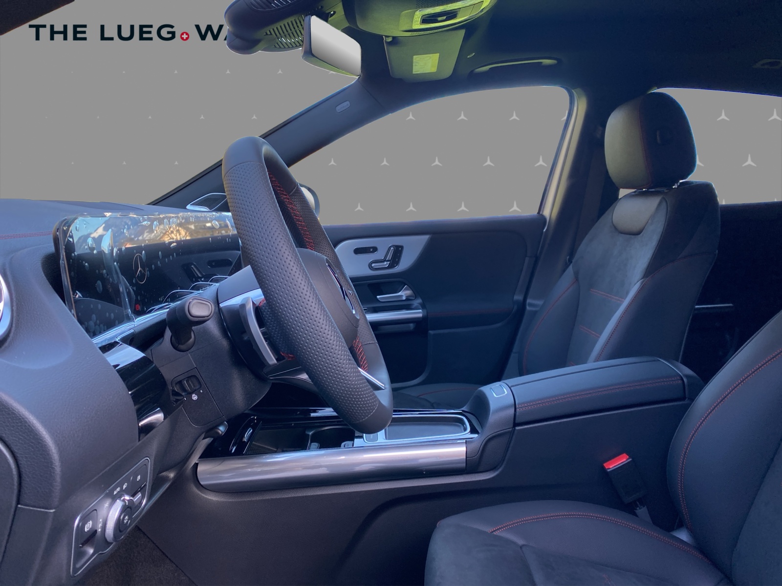 MERCEDES-BENZ EQA 350 66,5 kWh 4Matic Excellence-image-9