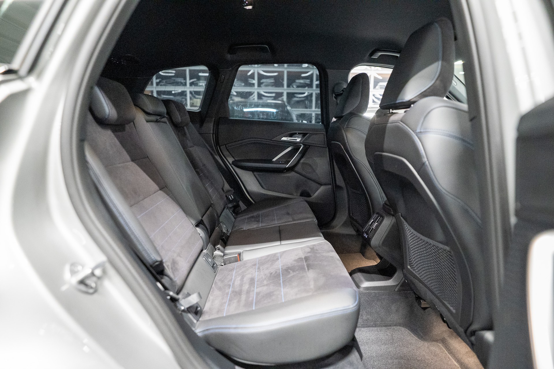 BMW X1 20d xDrive M Sport Pro / Rückfahrkamera /-image-12