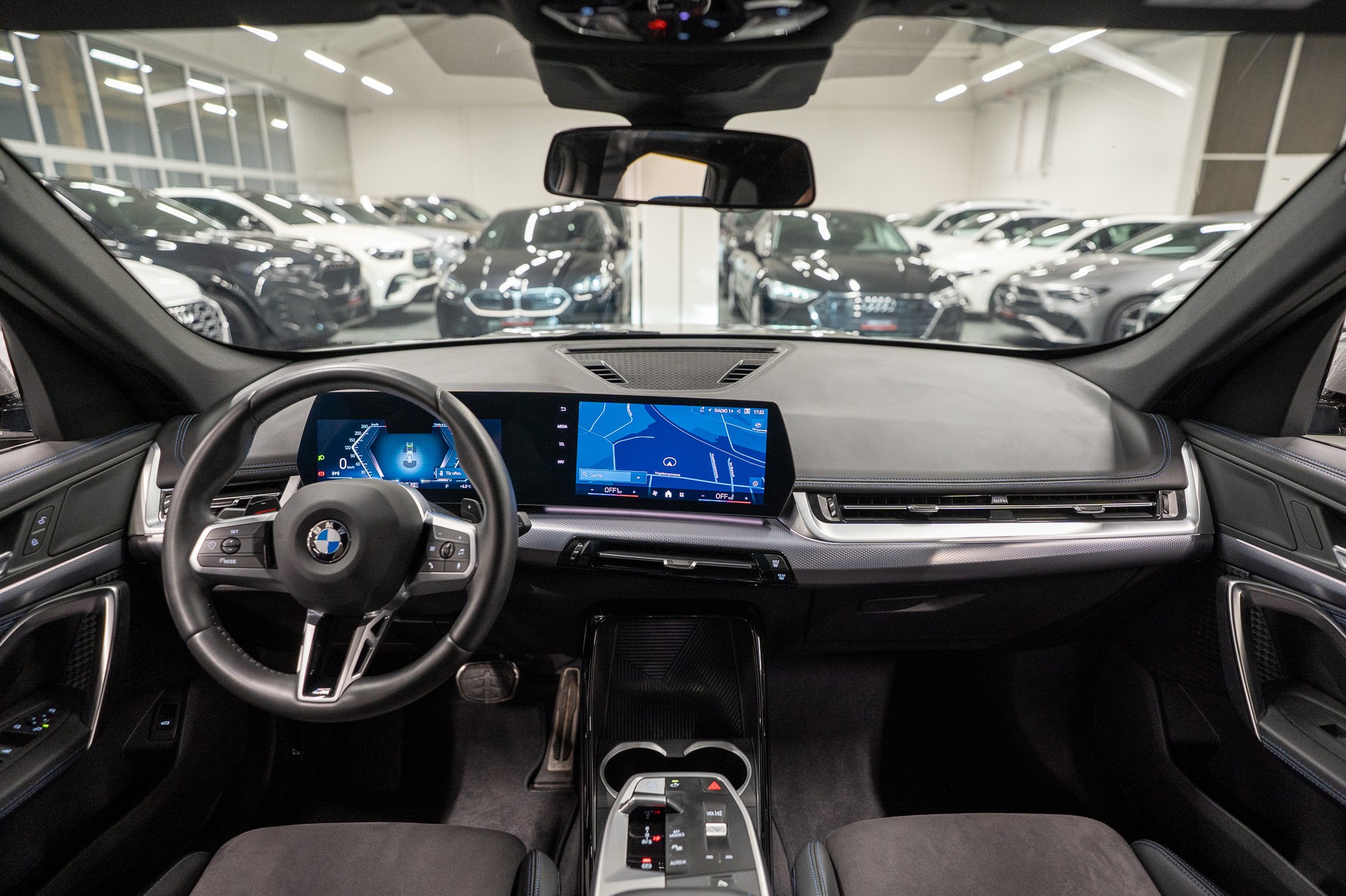 BMW X1 20d xDrive M Sport Pro / Rückfahrkamera /-image-14