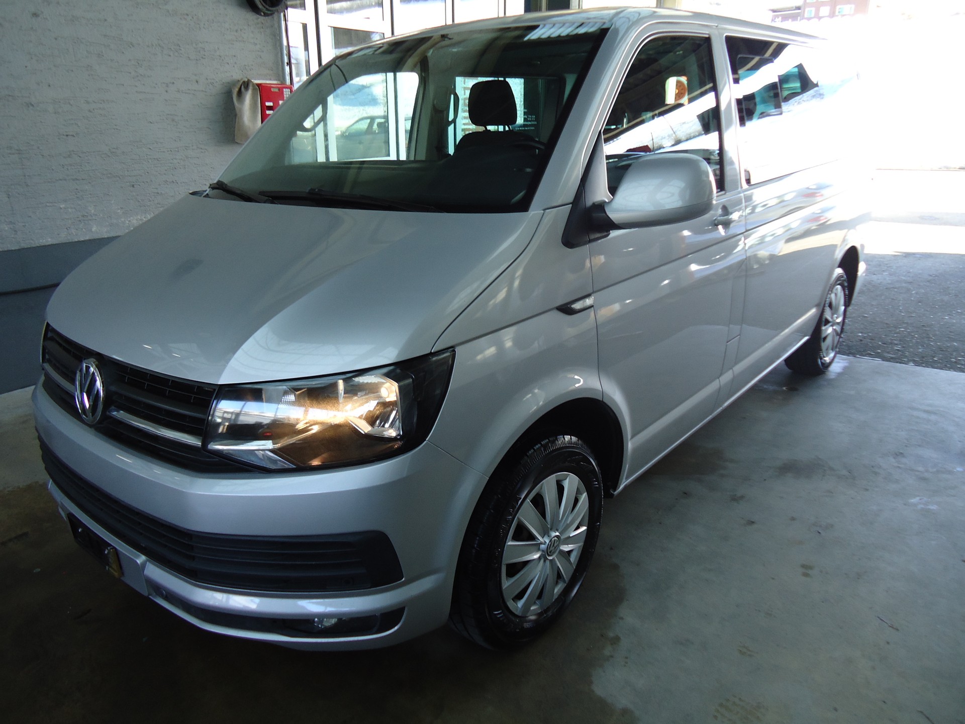 VW T6 Multivan 2.0 TSI Trendline