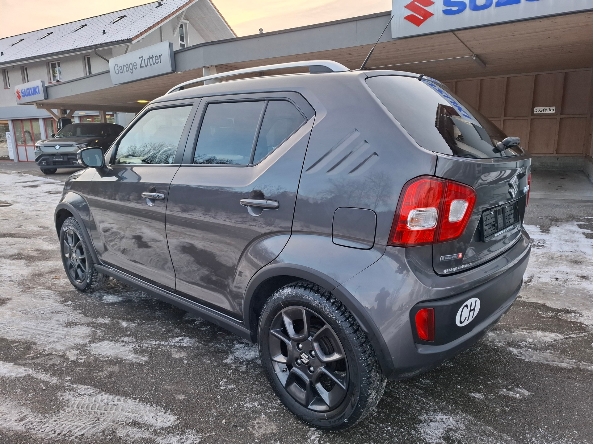 SUZUKI Ignis 1.2i Compact Top 4x4-image-2