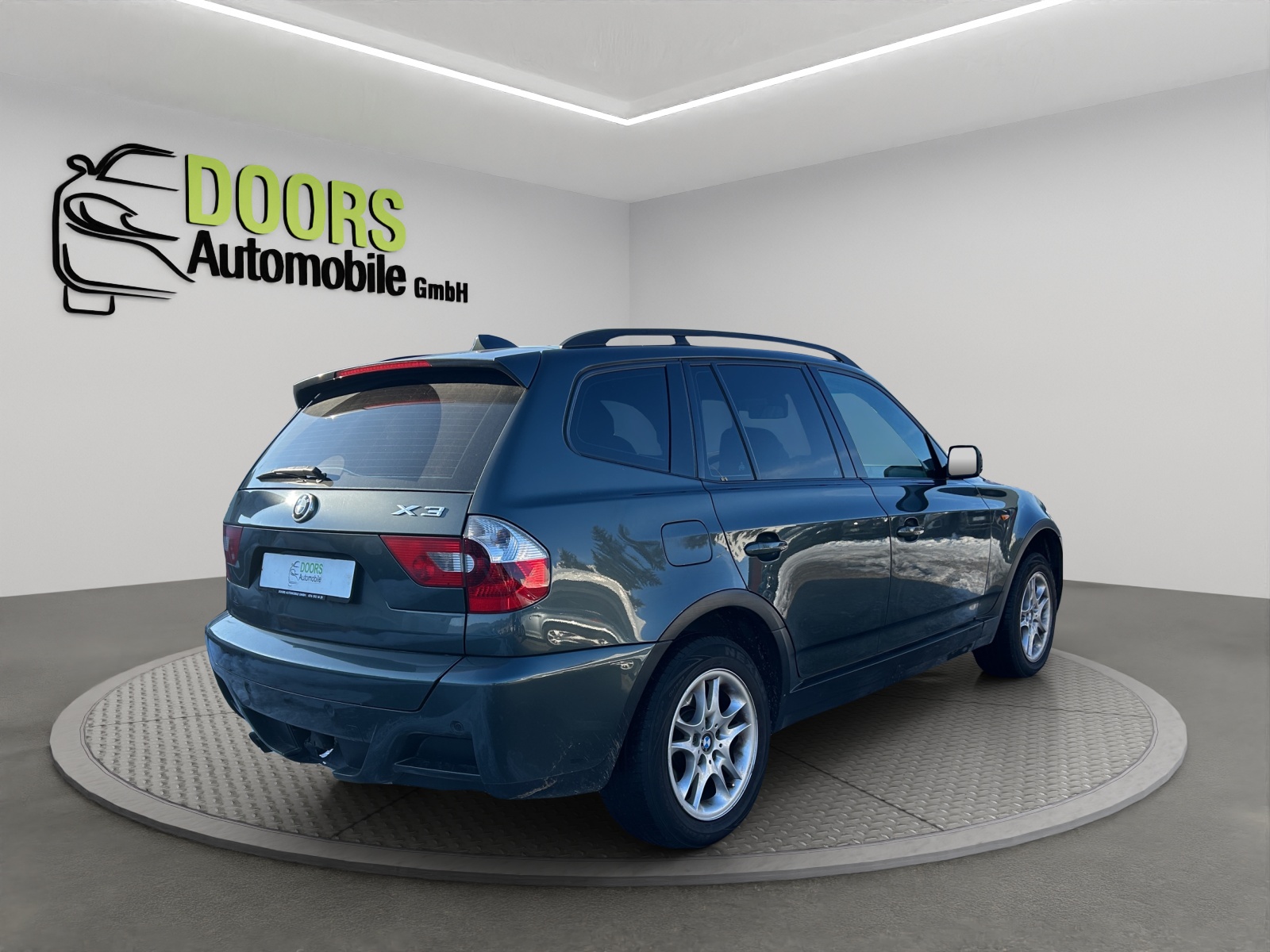 BMW X3 3.0d-image-3