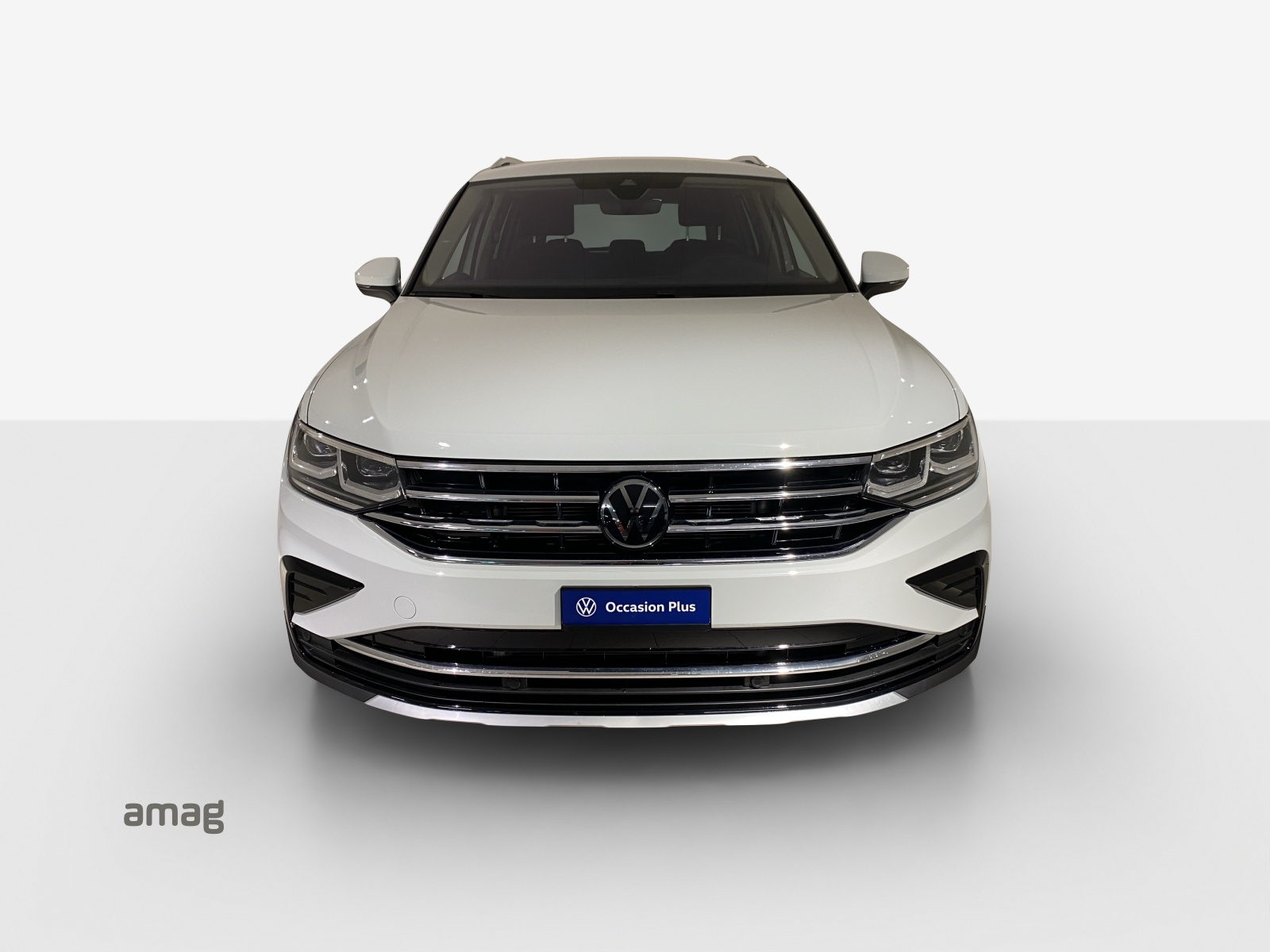 VW Tiguan 2.0 TDI SCR Elegance 4Motion DSG-image-6
