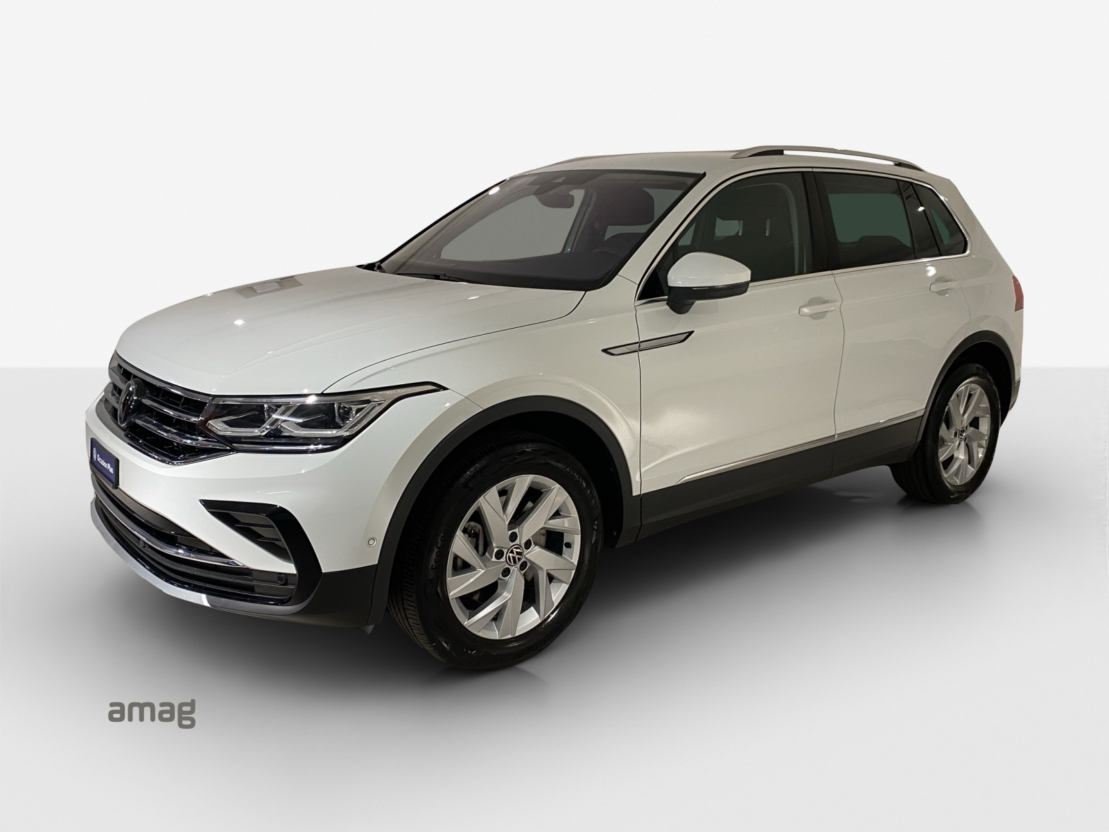 VW Tiguan 2.0 TDI SCR Elegance 4Motion DSG-image-0