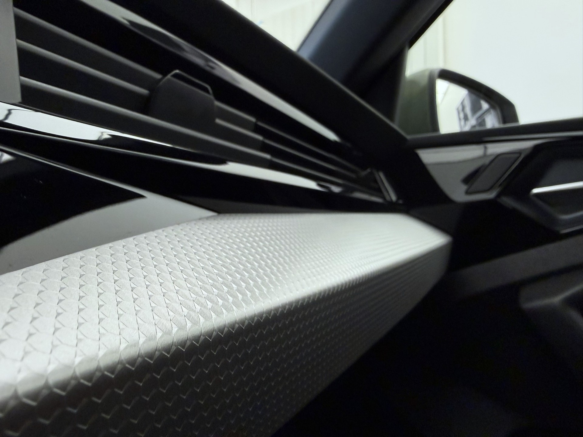 AUDI A1 allstreet 35 TFSI S-tronic-image-18