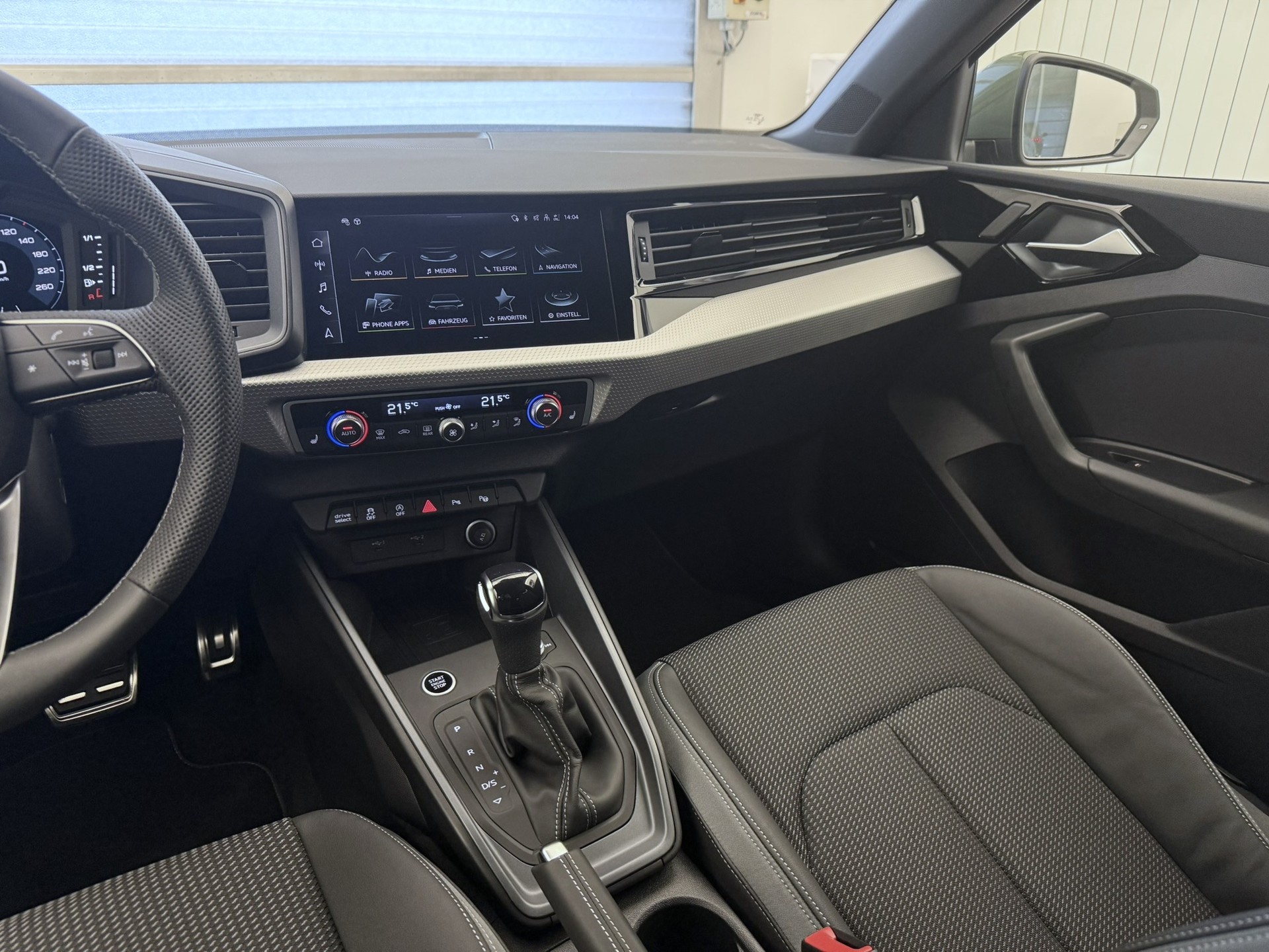 AUDI A1 allstreet 35 TFSI S-tronic-image-17