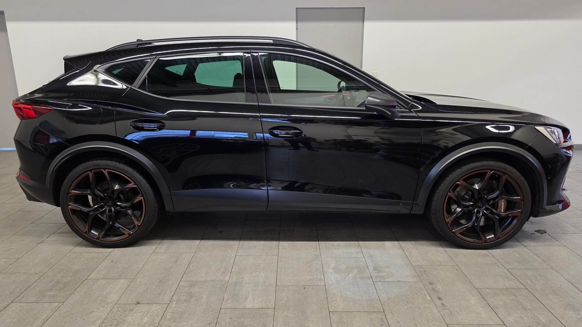 CUPRA Formentor 2.5TSI VZ5 4Drive DSG-showroom-element-3
