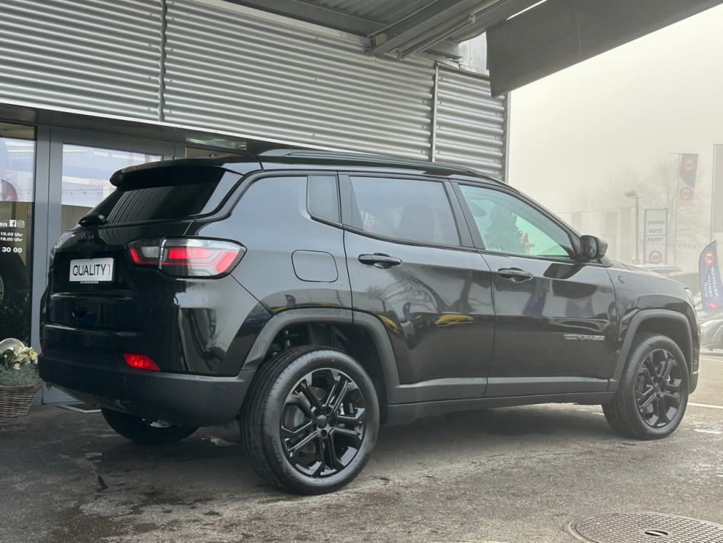 JEEP Compass 1.3 T PHEV North Star Sky AWD-image-2