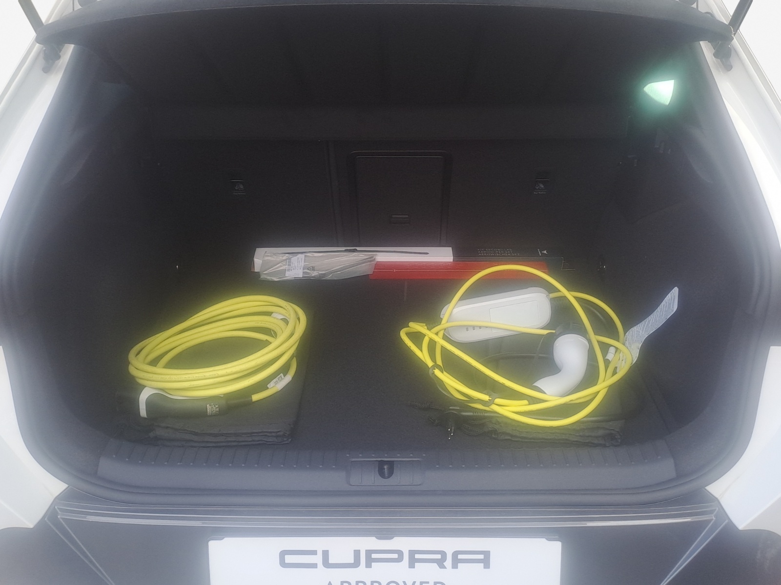 CUPRA Formentor 1.4 e-HYBRID pHEV DSG-image-13