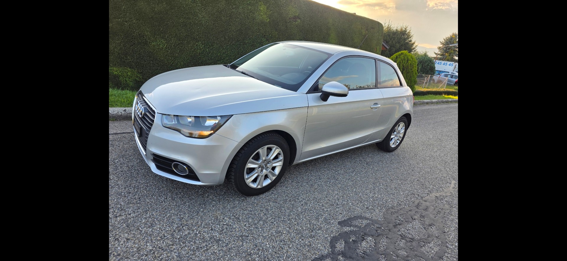 AUDI A1 1.4 TFSI Ambition S-tronic-image-0