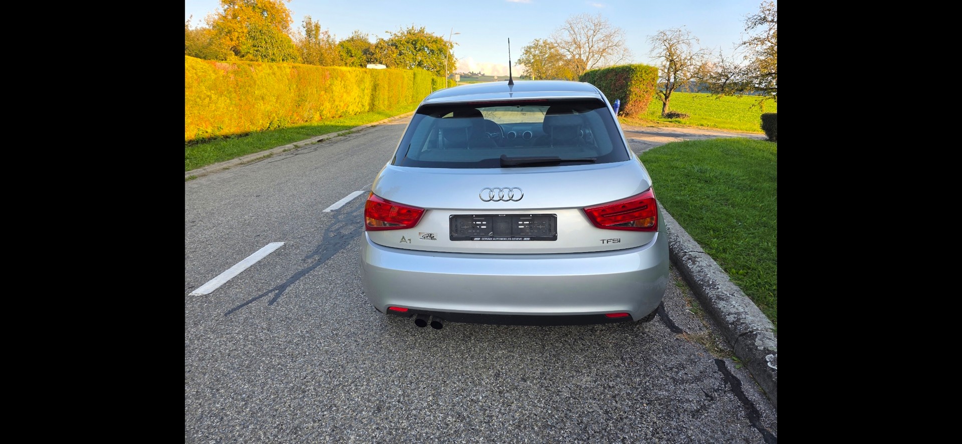 AUDI A1 1.4 TFSI Ambition S-tronic-image-4