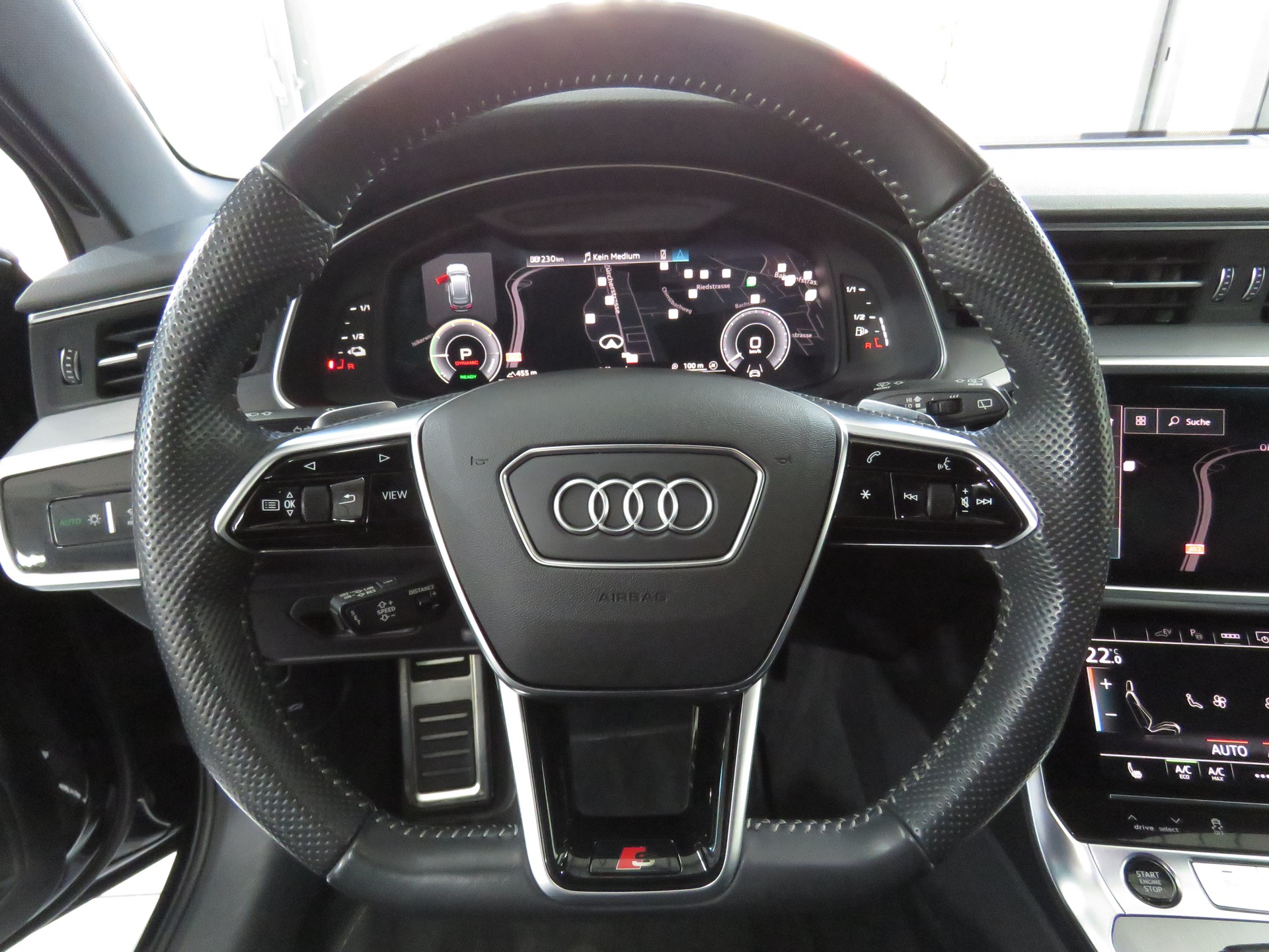 AUDI A6 Avant 55 TFSIe Sport Quattro S-tronic (Automat)-image-14