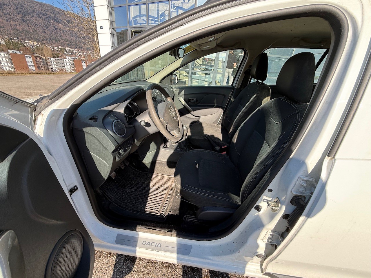 DACIA MCV-image-11