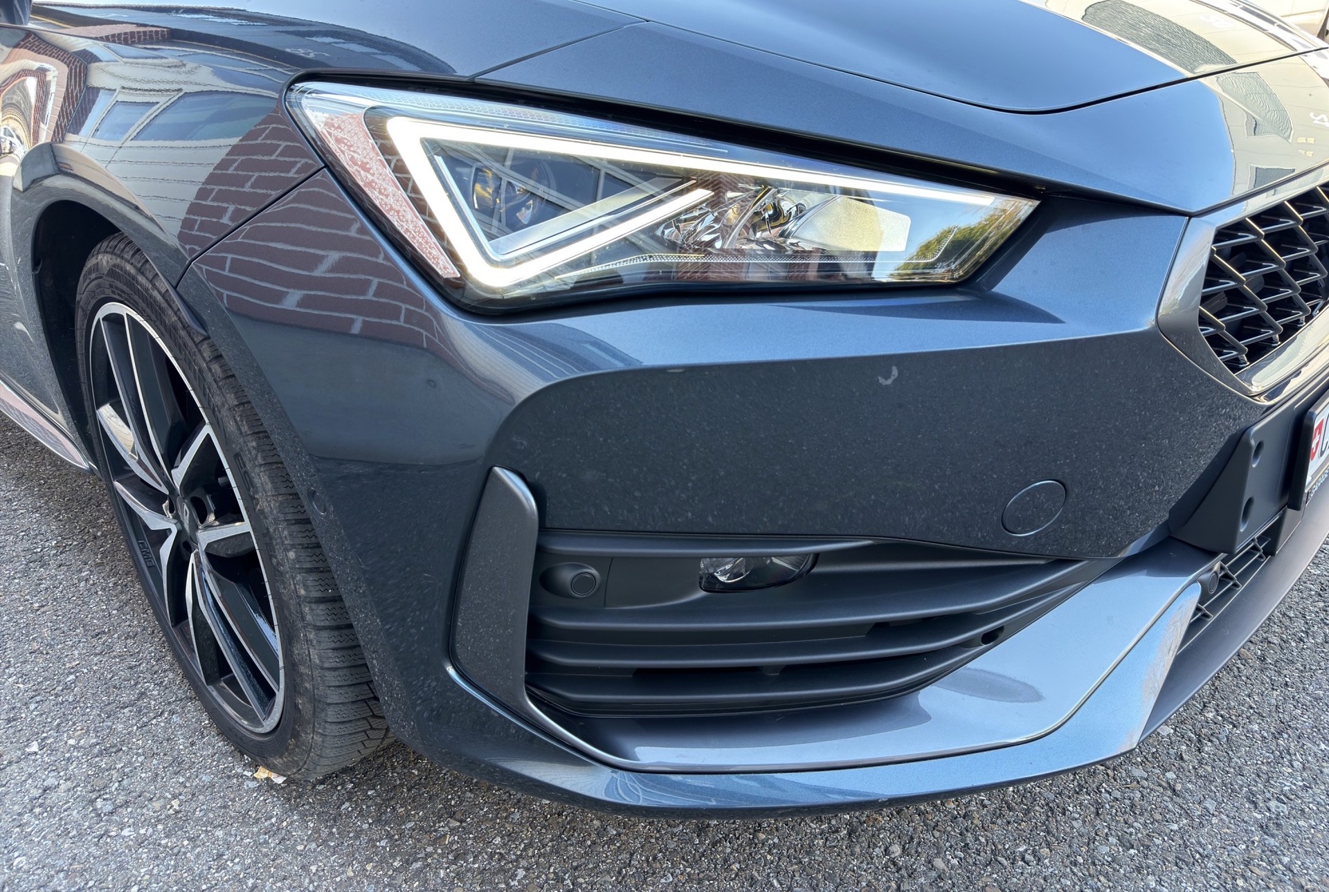 CUPRA LEON ST 2.0 TSI VZ DSG 4Drive-image-29
