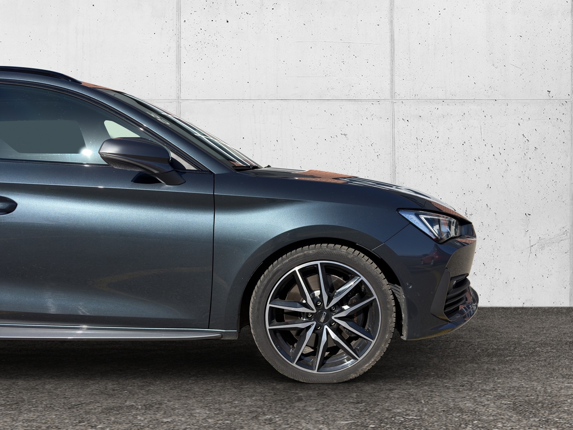 CUPRA LEON ST 2.0 TSI VZ DSG 4Drive-image-9