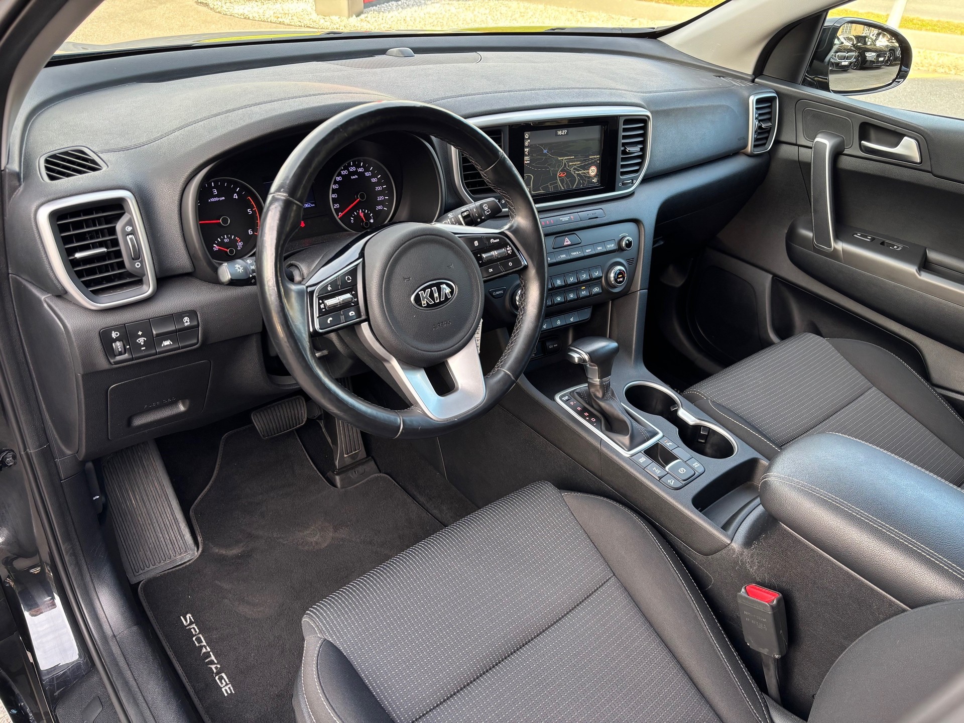 KIA Sportage 1.6CRDi Mild Hybrid Power 2020 4WD Automat-image-8