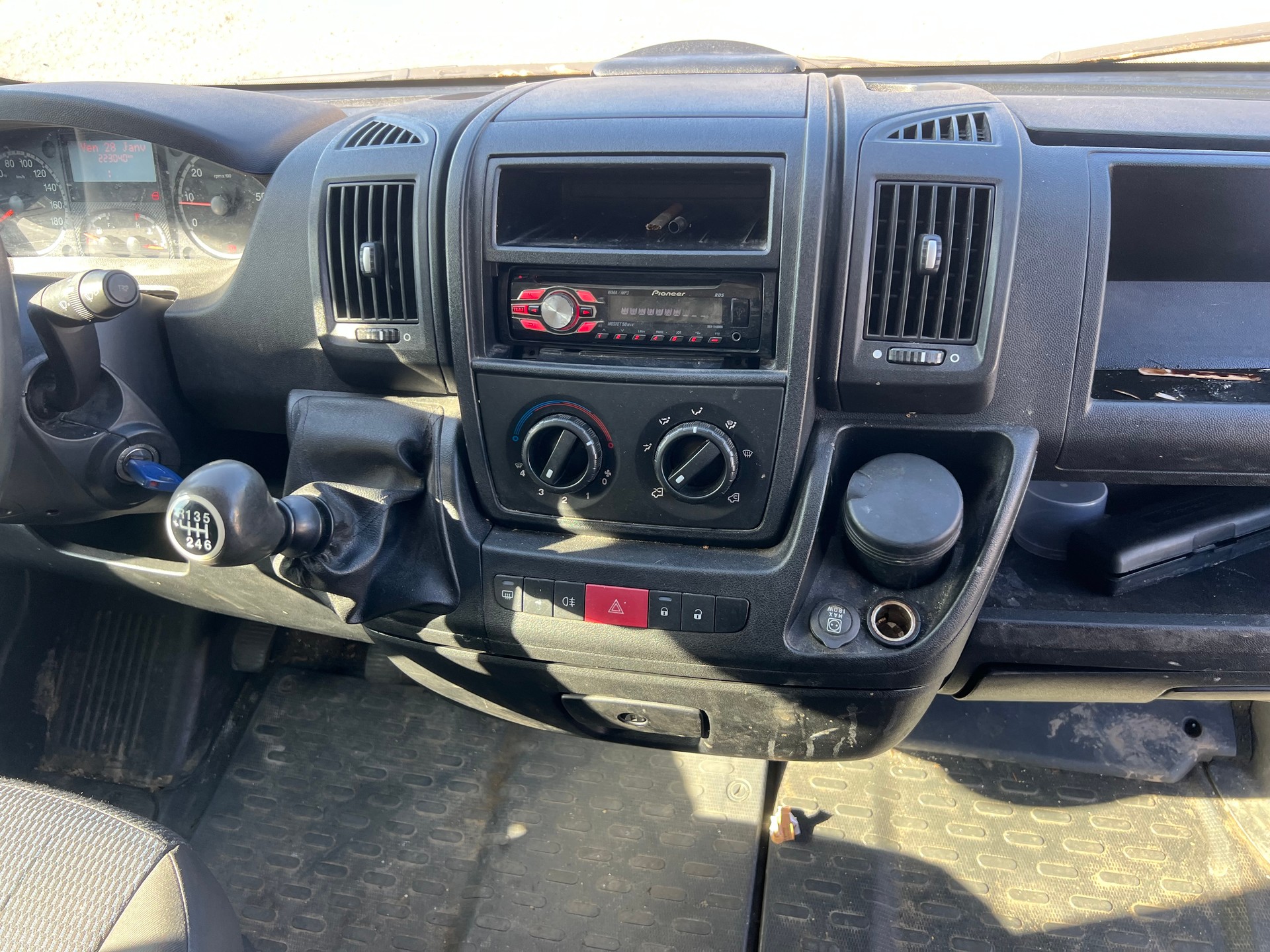 CITROEN Jumper 2.2 HDi 30 L1H1-image-11
