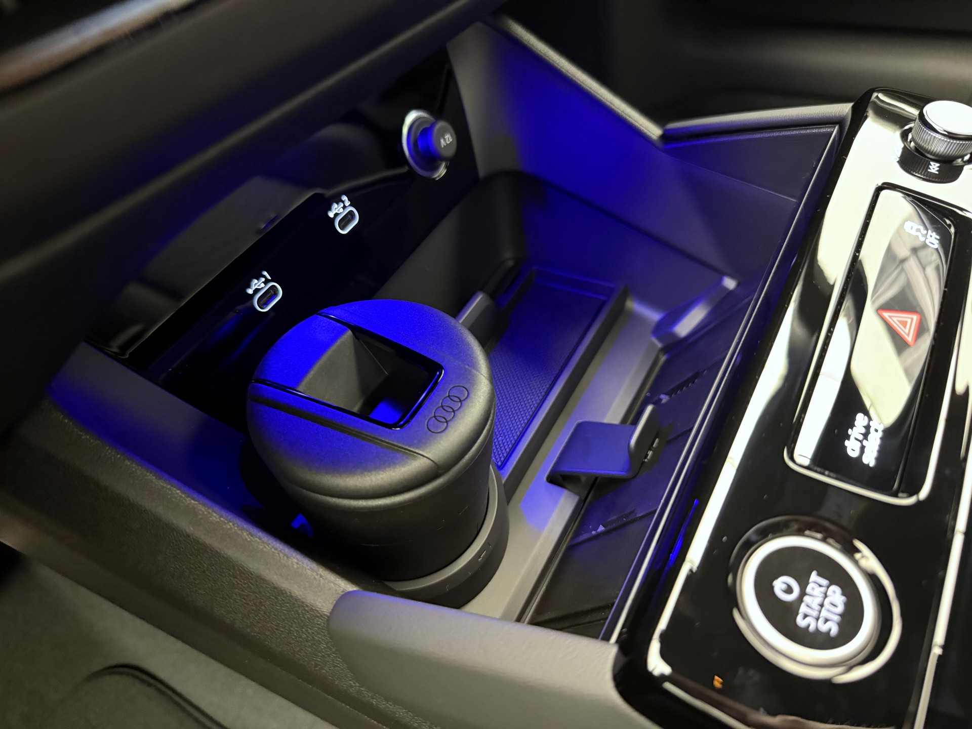 AUDI A6 Avant e-tron quattro-image-10