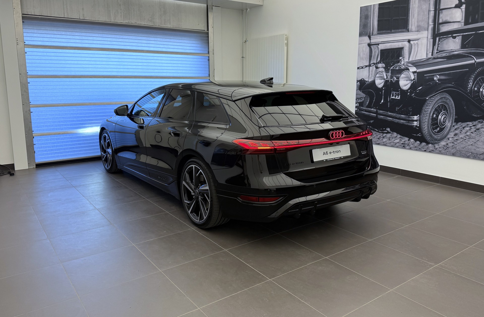 AUDI A6 Avant e-tron quattro-image-20