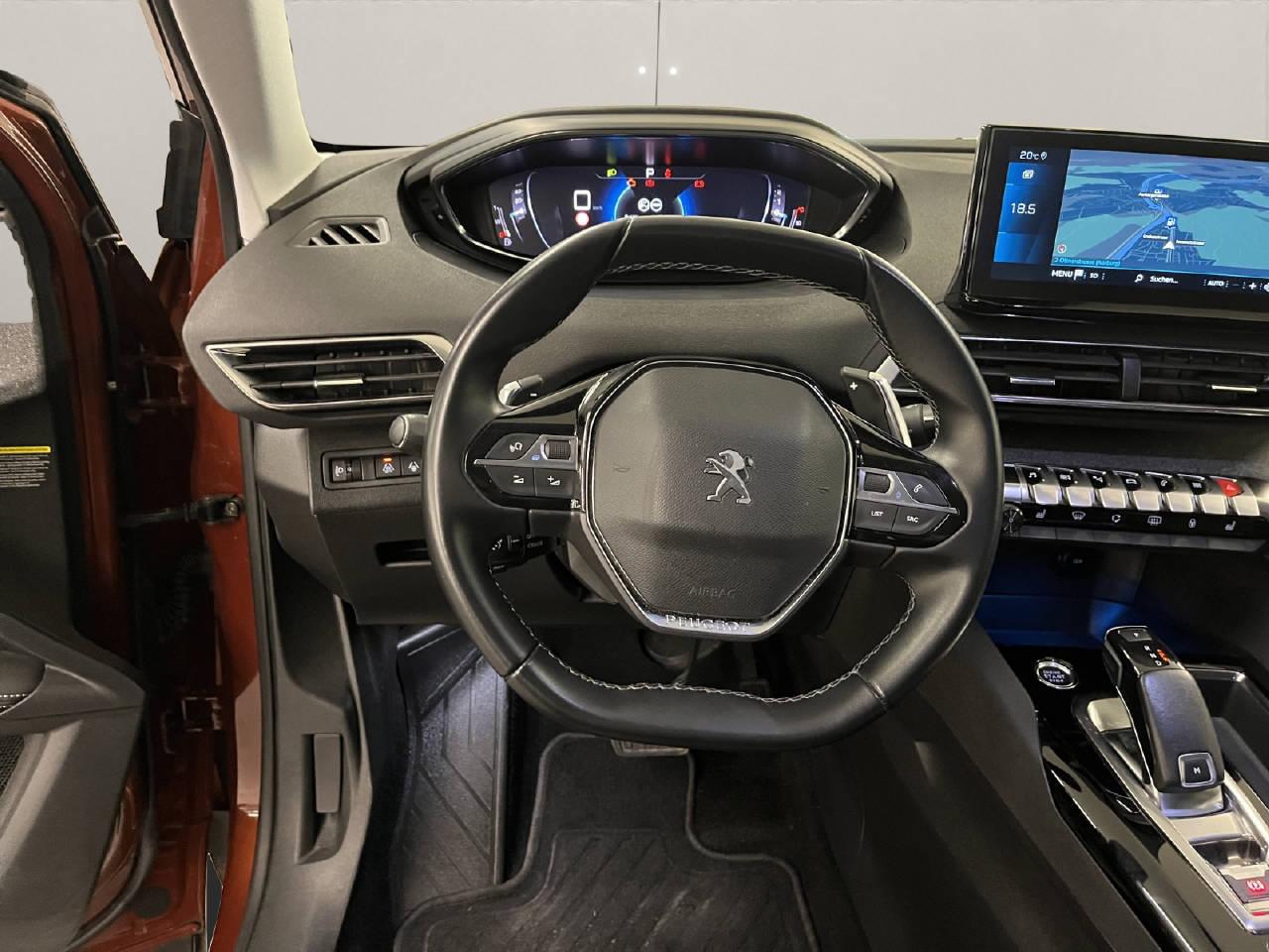 PEUGEOT 5008 1.2 PureTech Allure Pack-image-6