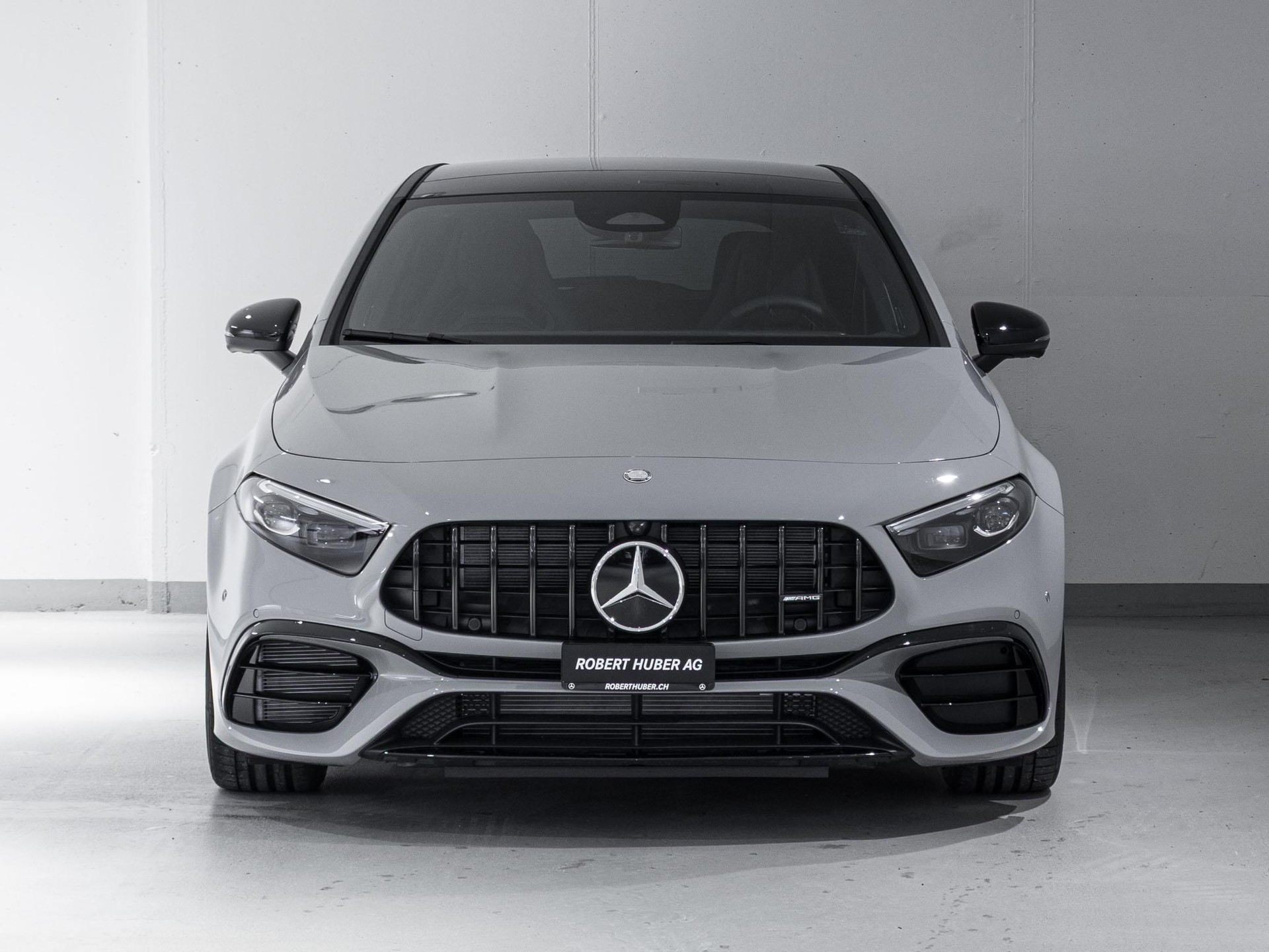 MERCEDES-BENZ A 45 S AMG 4MATIC+-image-2