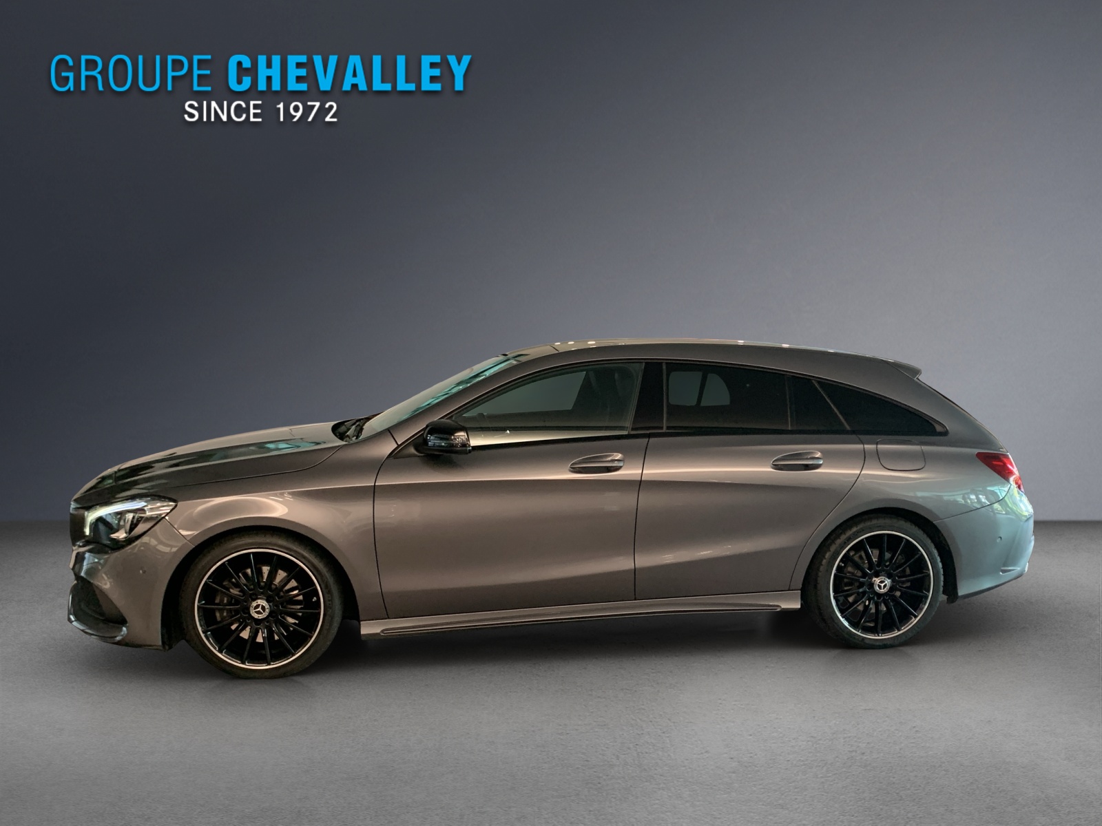 MERCEDES-BENZ CLA 220 AMG Line 4Matic-image-3