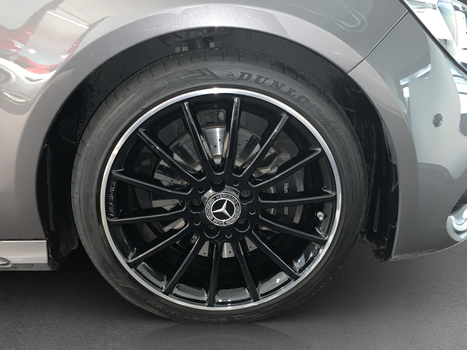 MERCEDES-BENZ CLA 220 AMG Line 4Matic-image-13