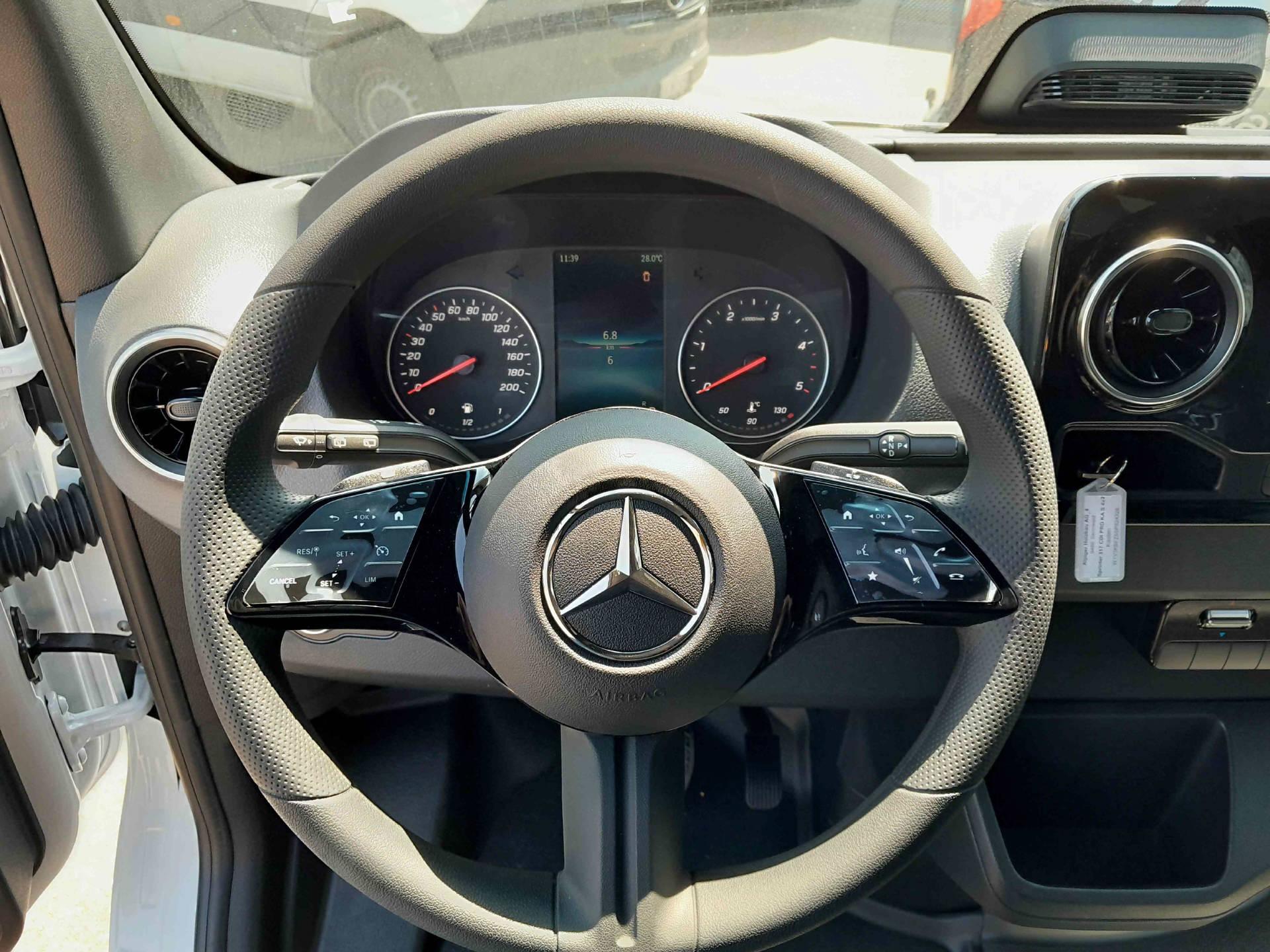 MERCEDES-BENZ Sprinter 317 Kaw. 3665 S 2.0 CDI 170 Pro-image-9