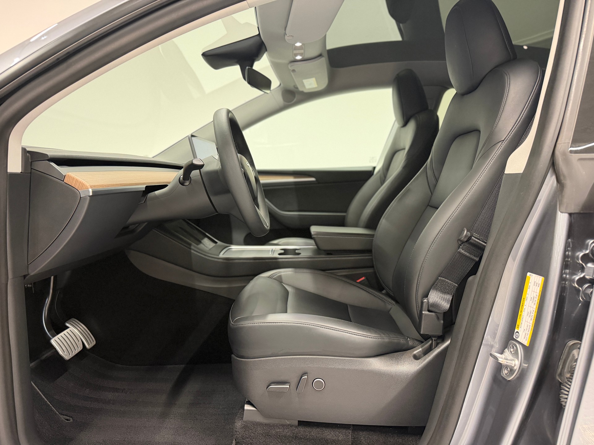 TESLA Model Y Performance-image-10
