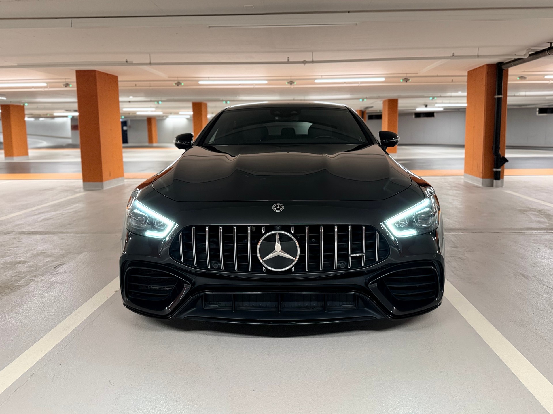 MERCEDES-BENZ AMG GT 4 63 4Matic+ Speedshift MCT-showroom-element-1